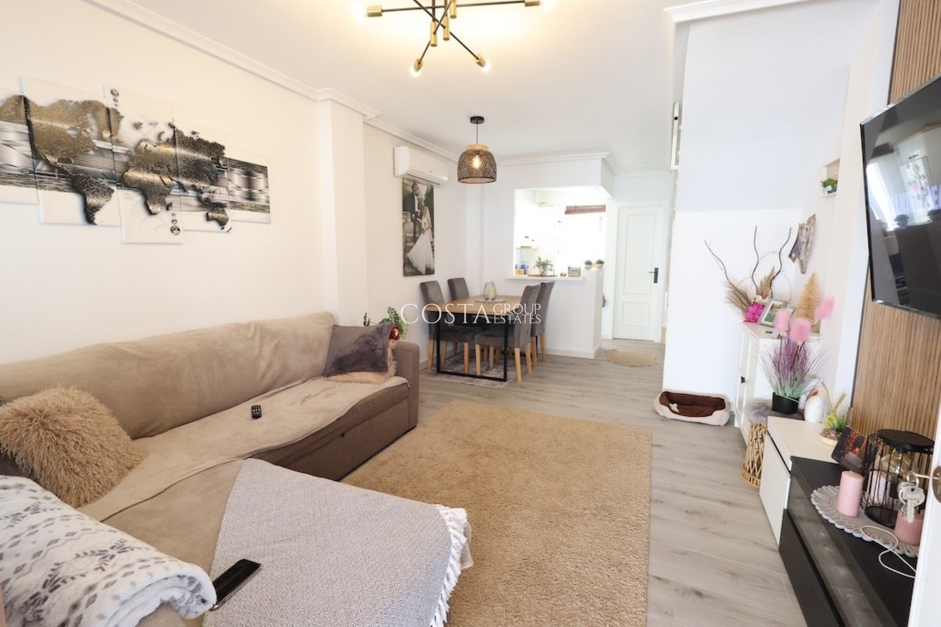 Resale - Apartments -
Pilar de la Horadada - Torre De La Horadada