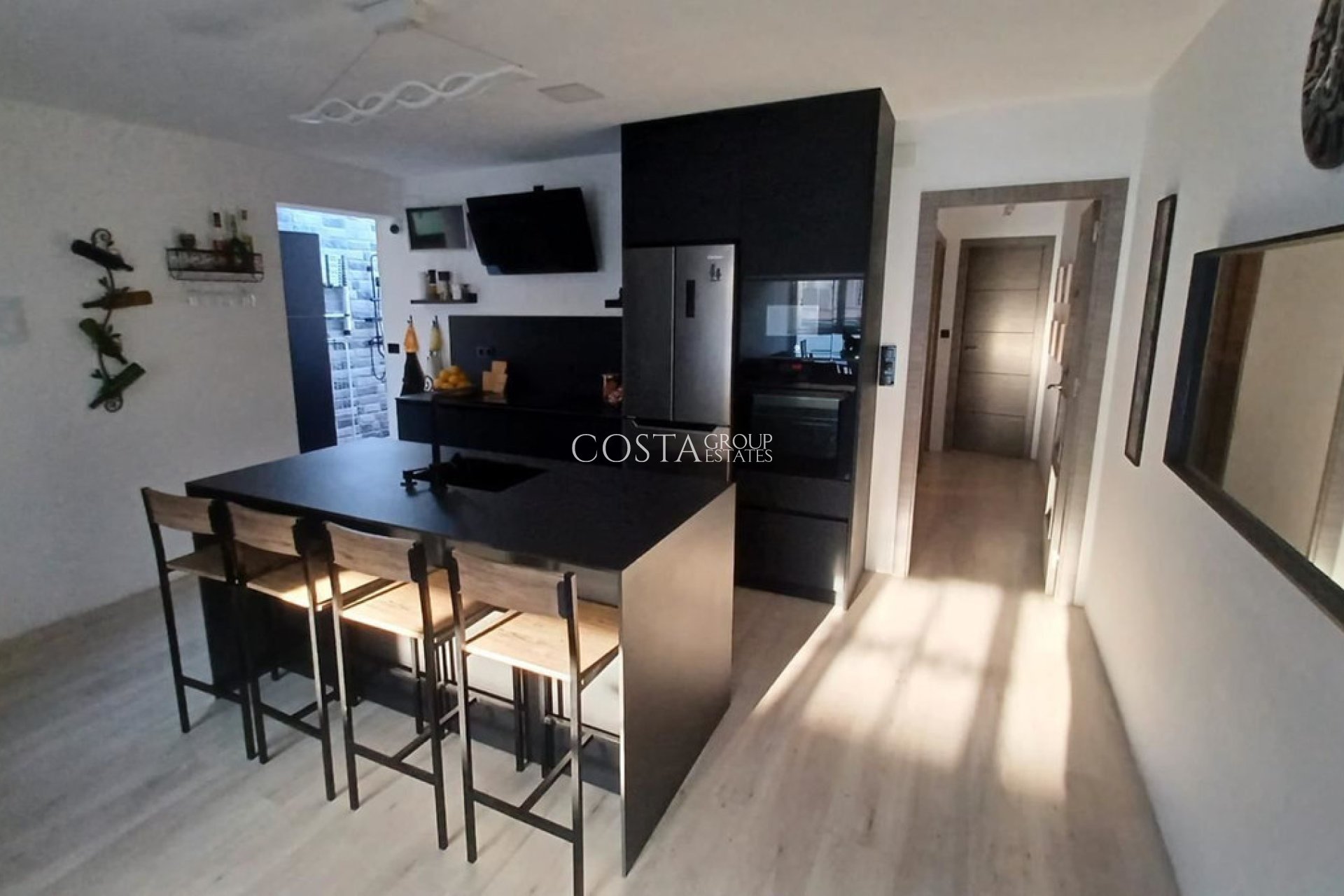 Resale - Apartments -
Pilar de la Horadada - Torre De La Horadada