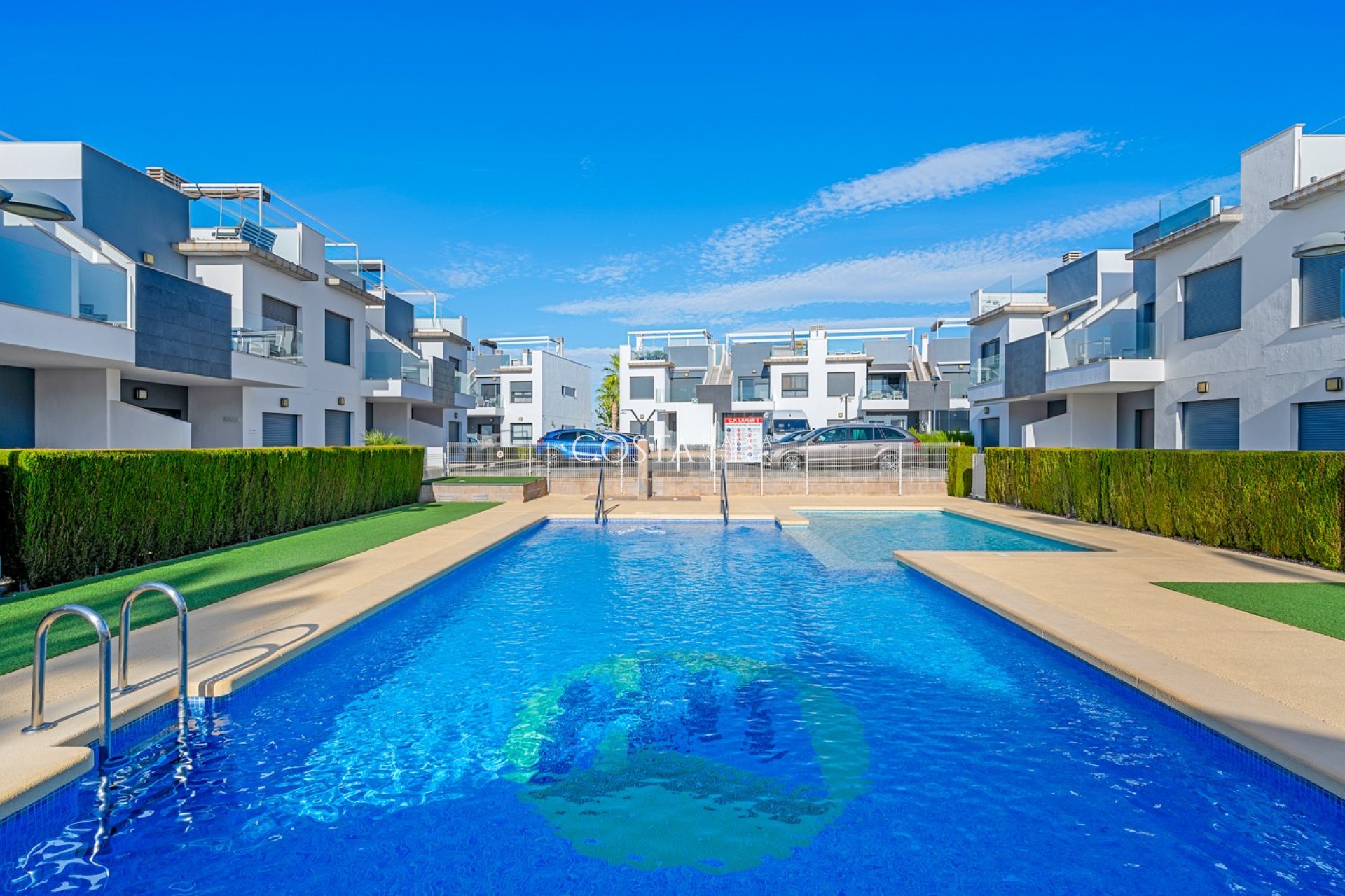 Resale - Apartments -
Pilar de la Horadada