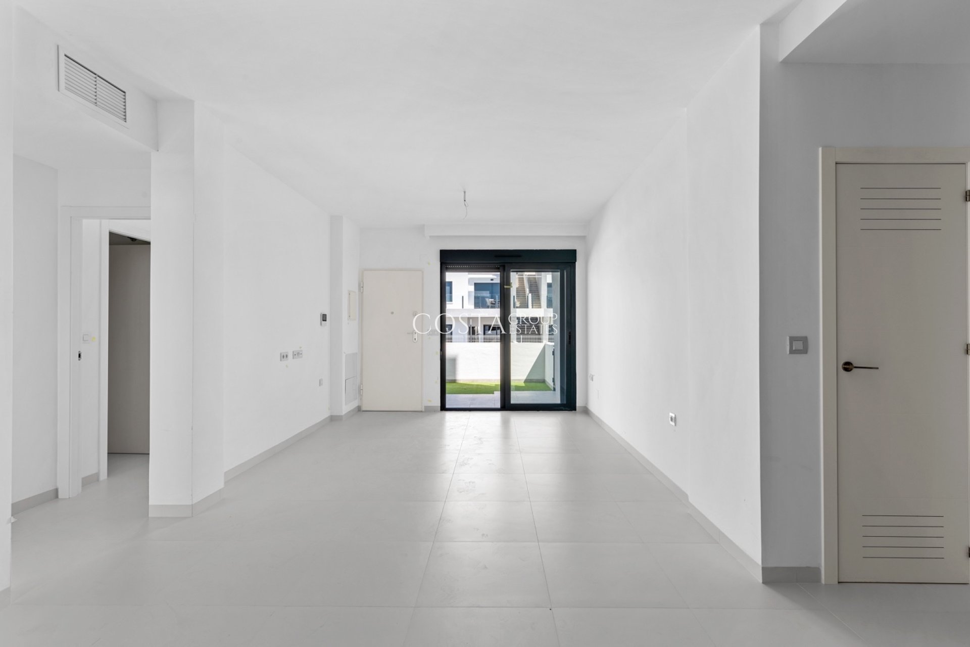 Resale - Apartments -
San Miguel de Salinas - Costa Blanca South