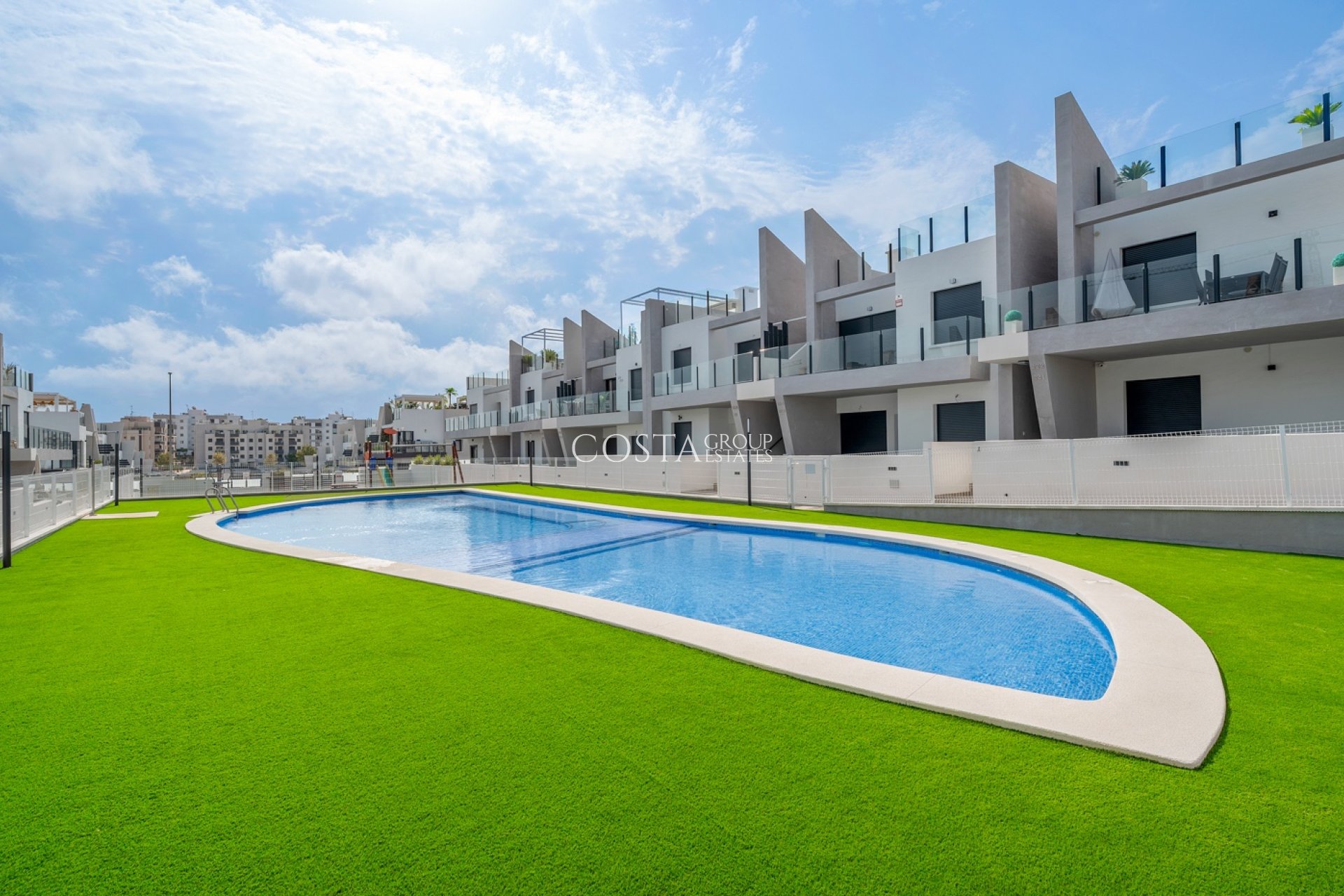 Resale - Apartments -
San Miguel de Salinas - Costa Blanca South