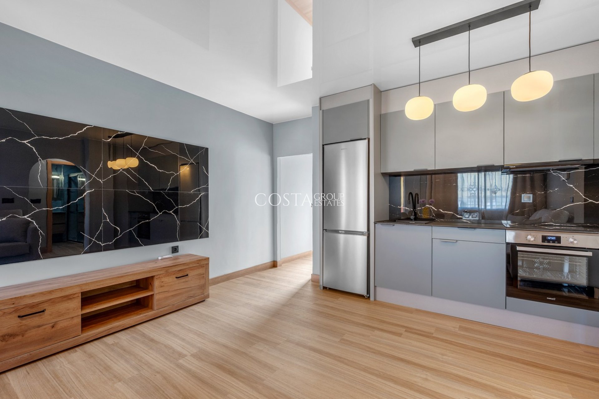 Resale - Apartments -
San Miguel de Salinas - Orihuela Costa