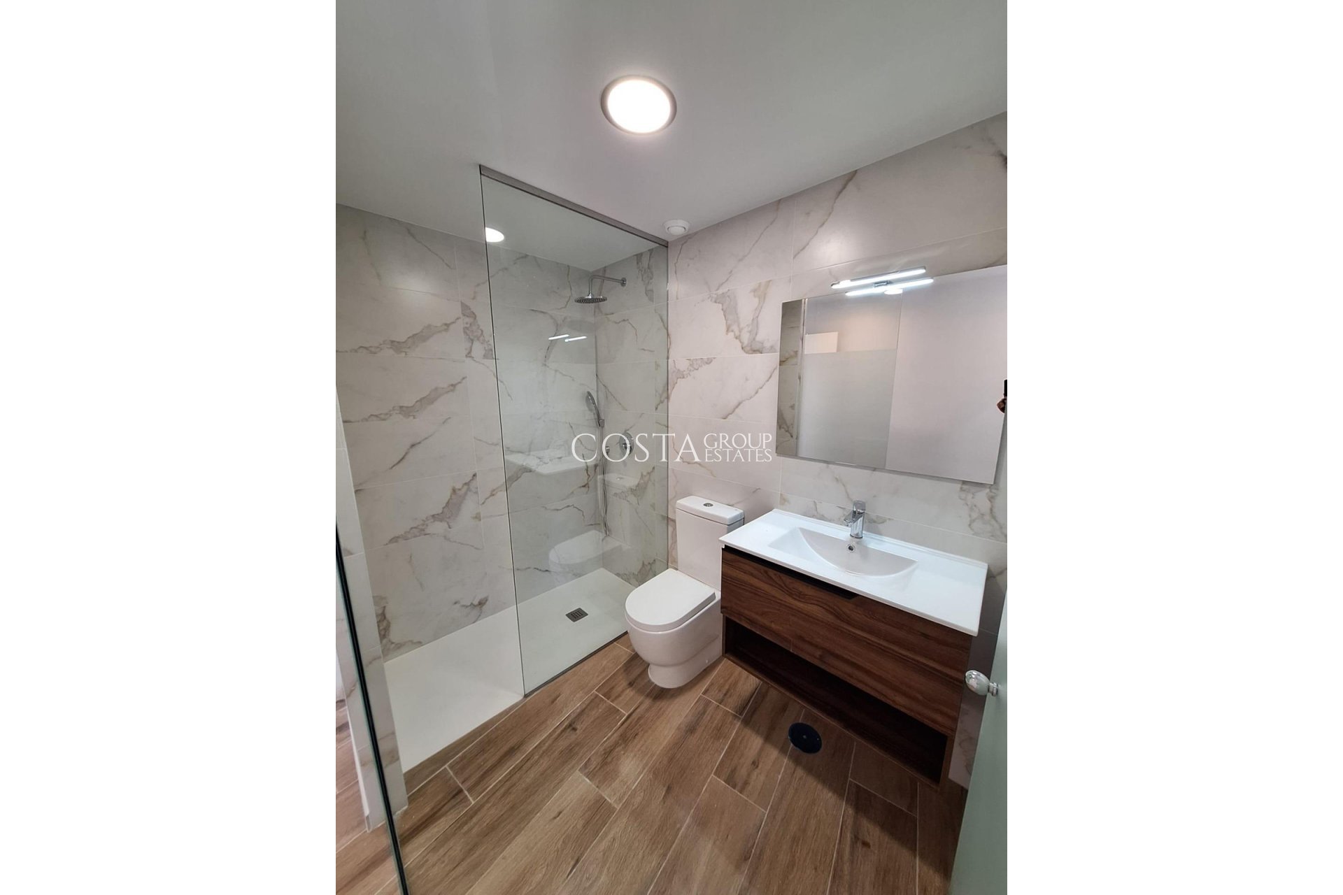 Resale - Apartments -
San Miguel de Salinas - San Miguel de Salinas Centro