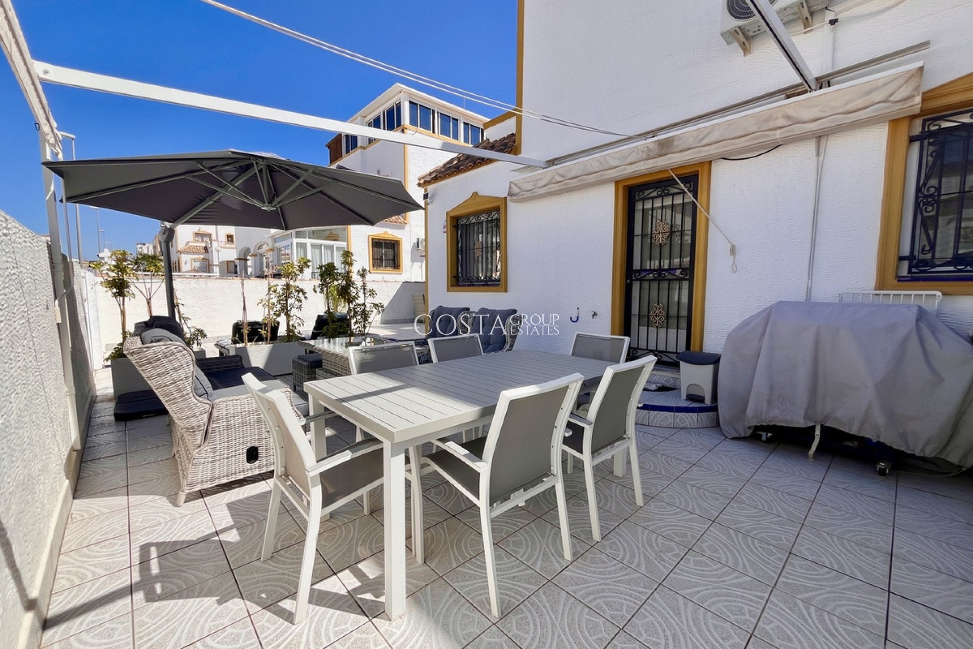 Resale - Apartments -
San Miguel de Salinas - San Miguel de Salinas Centro