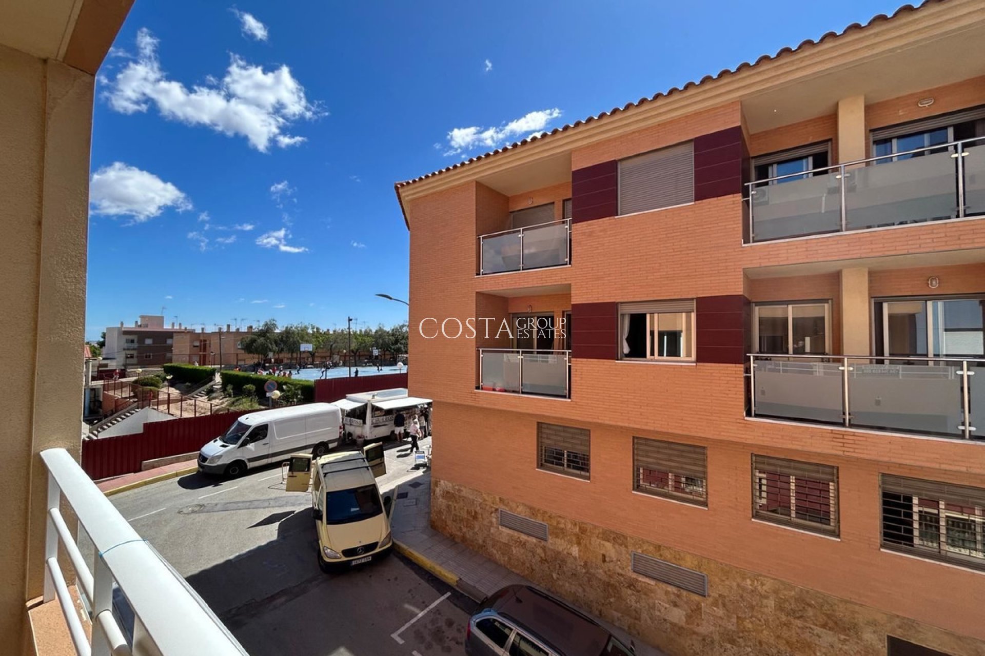 Resale - Apartments -
San Miguel de Salinas - San Miguel de Salinas Centro