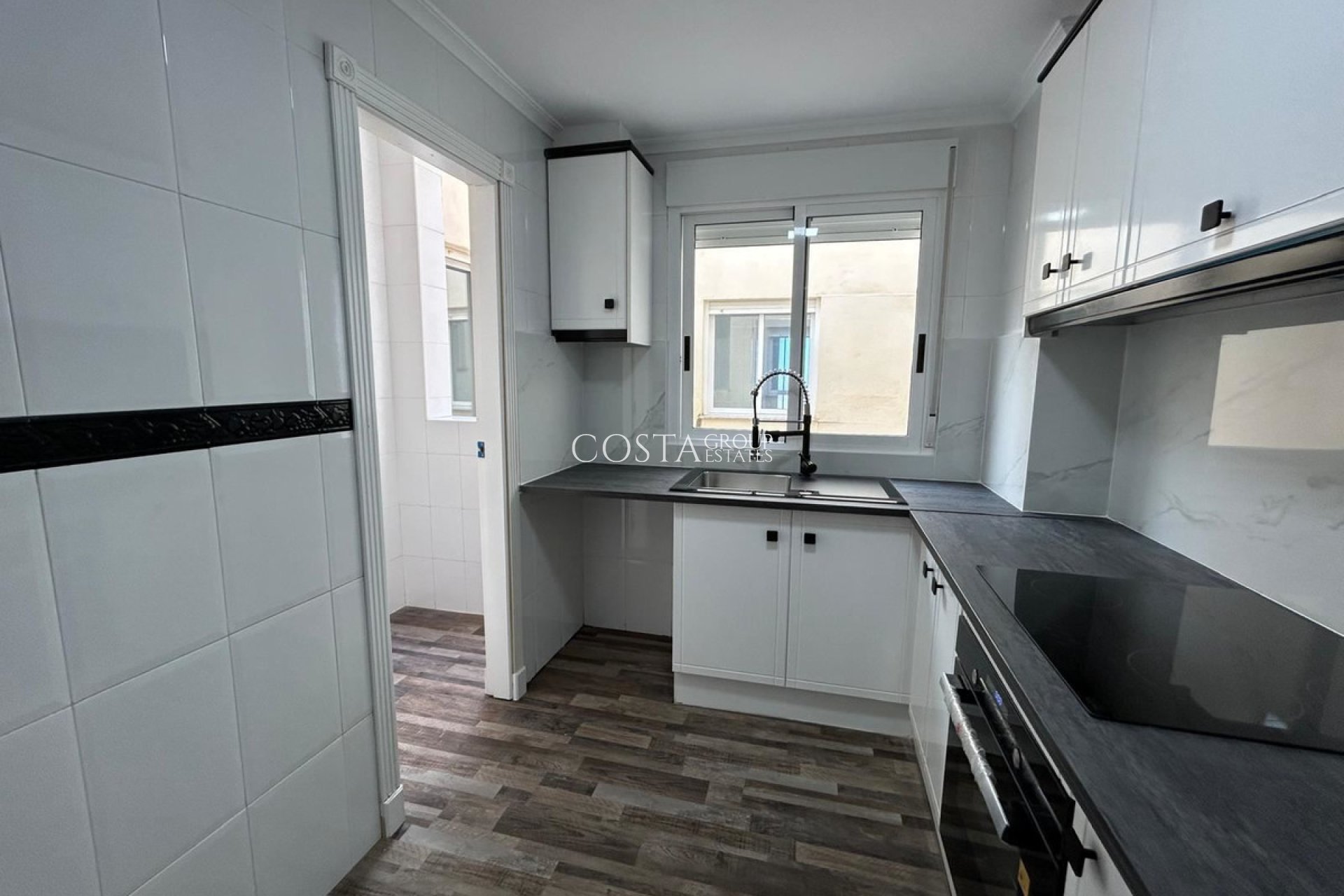 Resale - Apartments -
San Miguel de Salinas - San Miguel de Salinas Centro