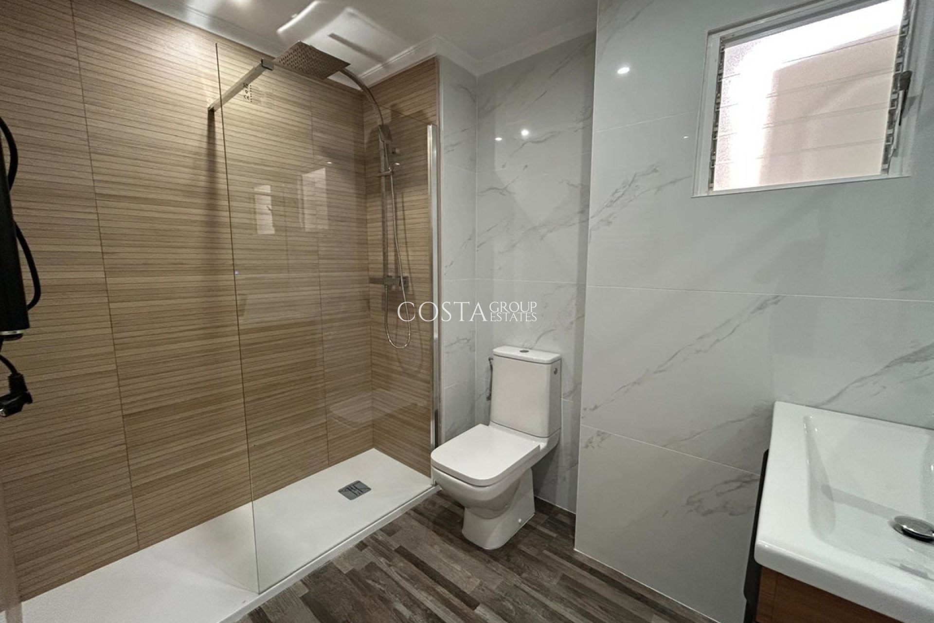 Resale - Apartments -
San Miguel de Salinas - San Miguel de Salinas Centro