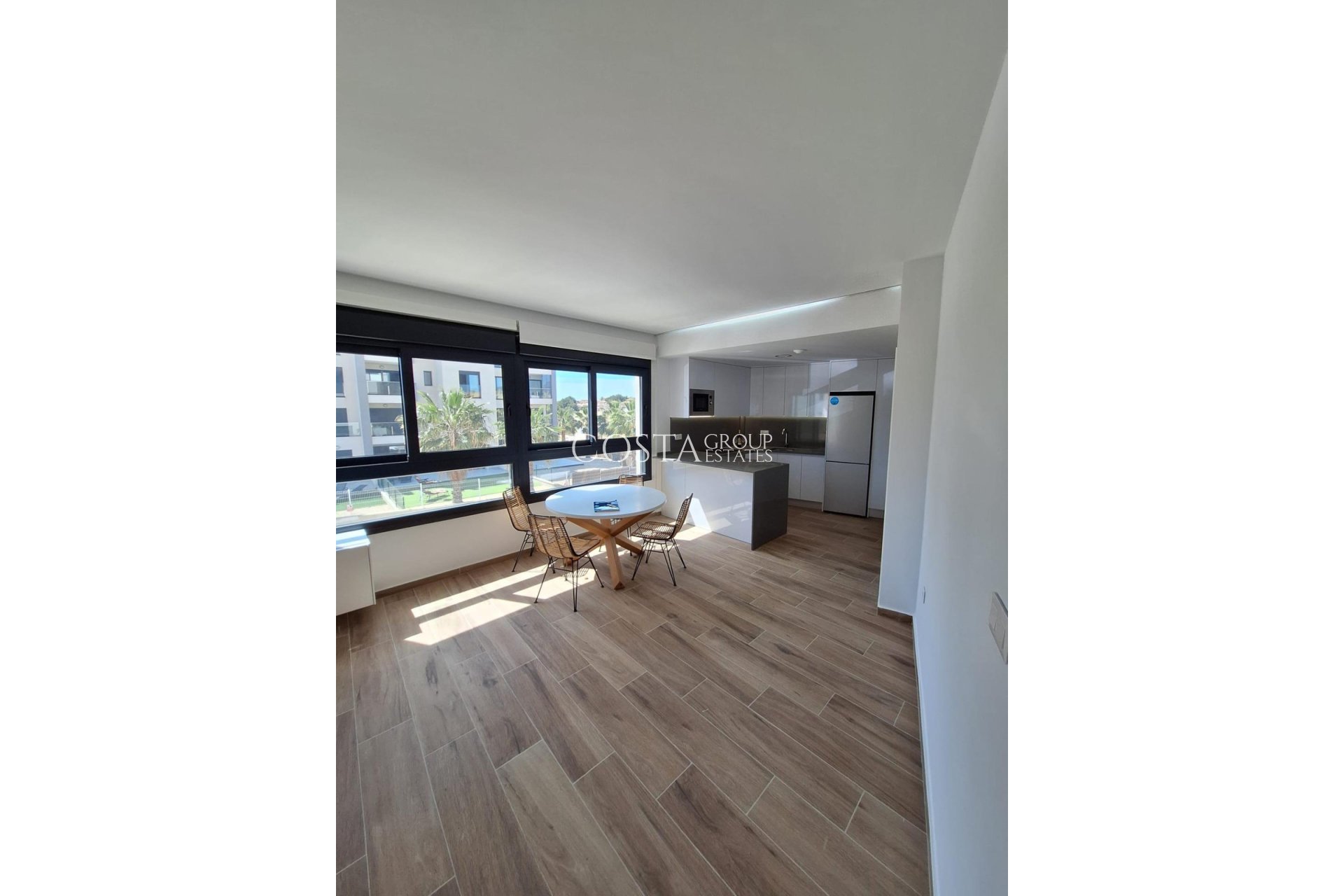 Resale - Apartments -
San Miguel de Salinas - San Miguel de Salinas Centro