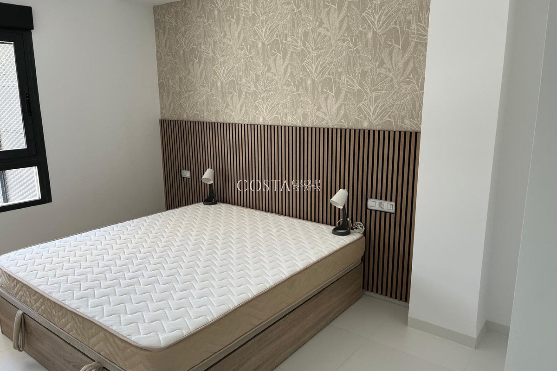 Resale - Apartments -
San Miguel de Salinas - San Miguel de Salinas Centro