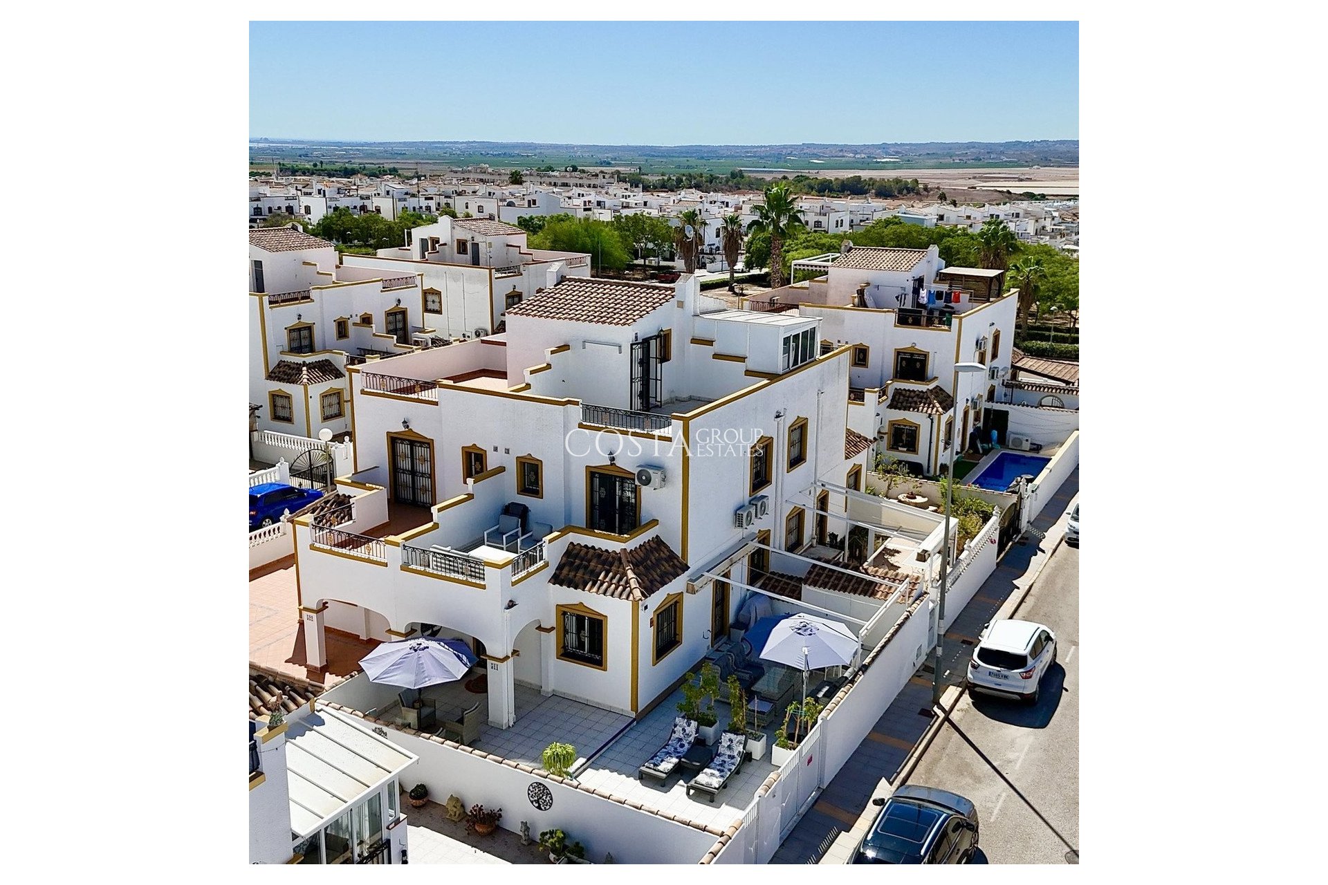 Resale - Apartments -
San Miguel de Salinas - San Miguel de Salinas Centro