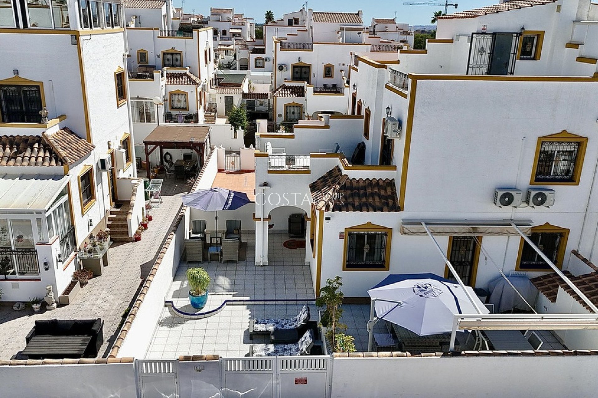 Resale - Apartments -
San Miguel de Salinas - San Miguel de Salinas Centro