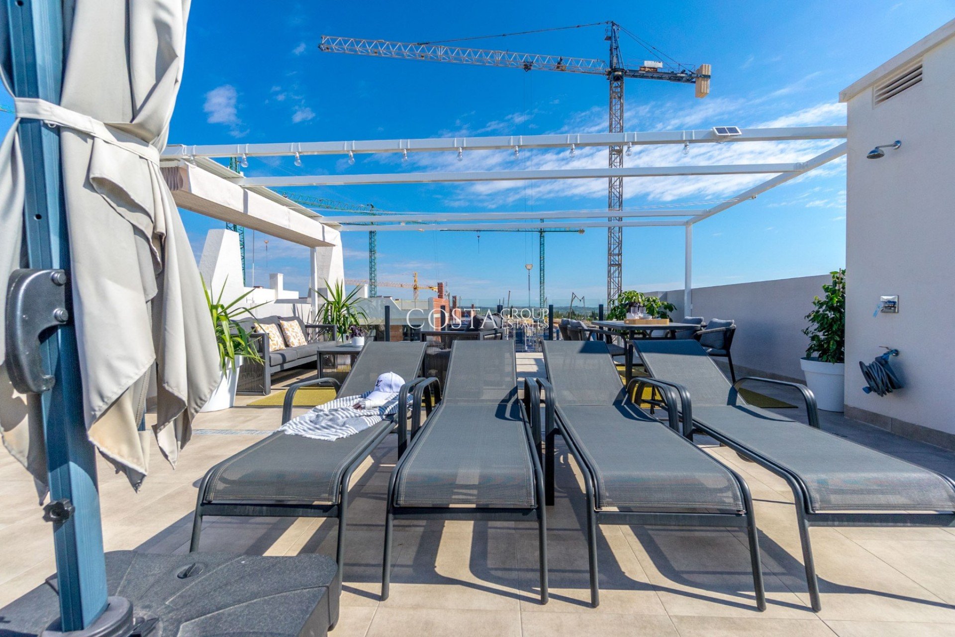 Resale - Apartments -
San Miguel de Salinas