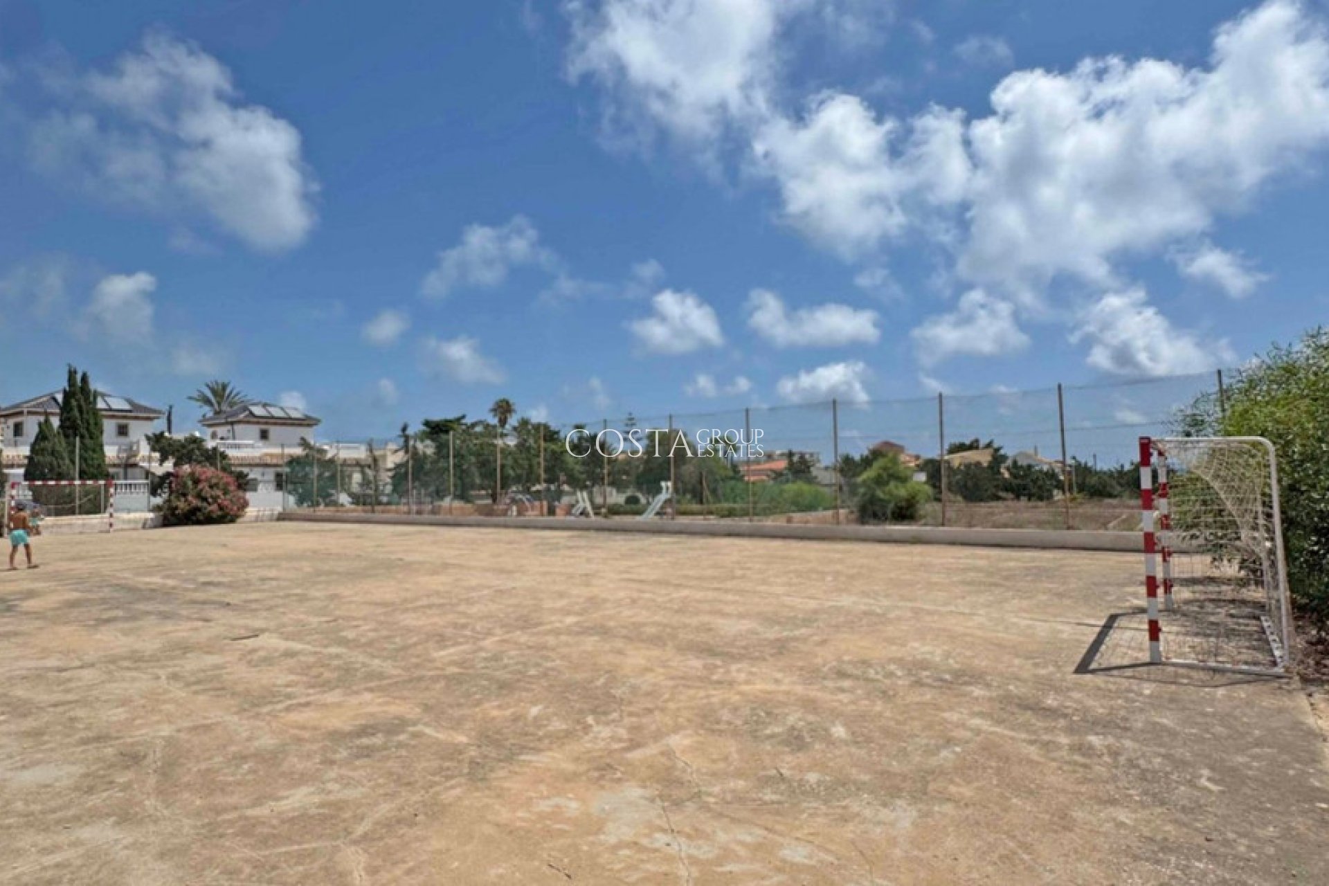 Resale - Apartments -
Torrevieja - La Mata