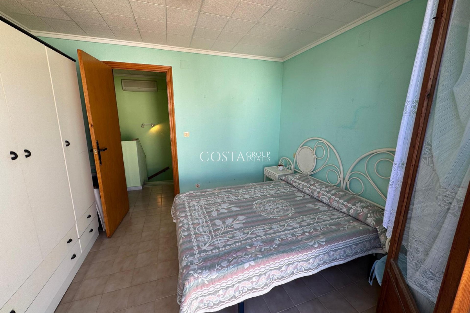 Resale - Apartments -
Torrevieja - La Mata