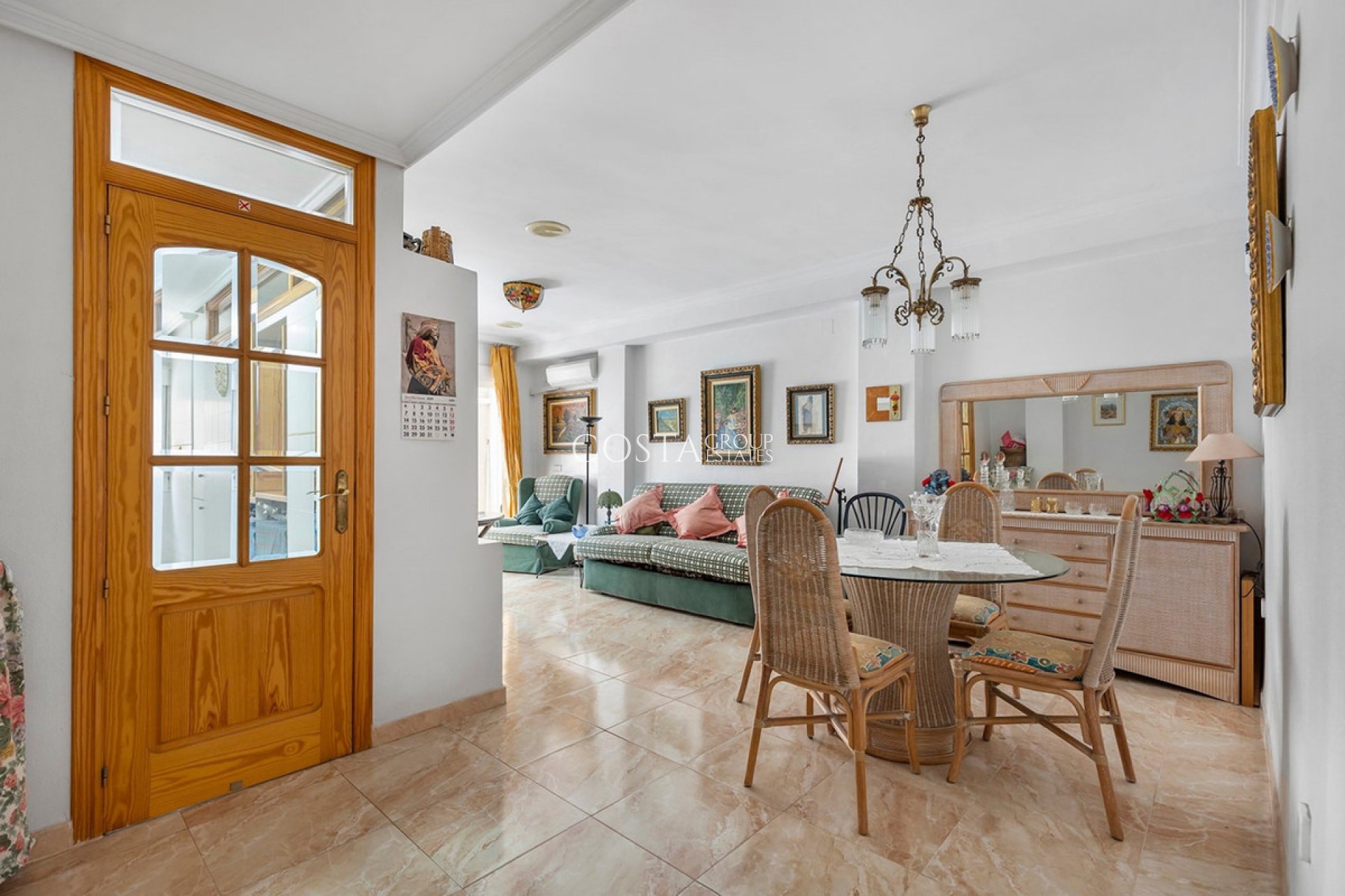 Resale - Apartments -
Torrevieja - La Mata