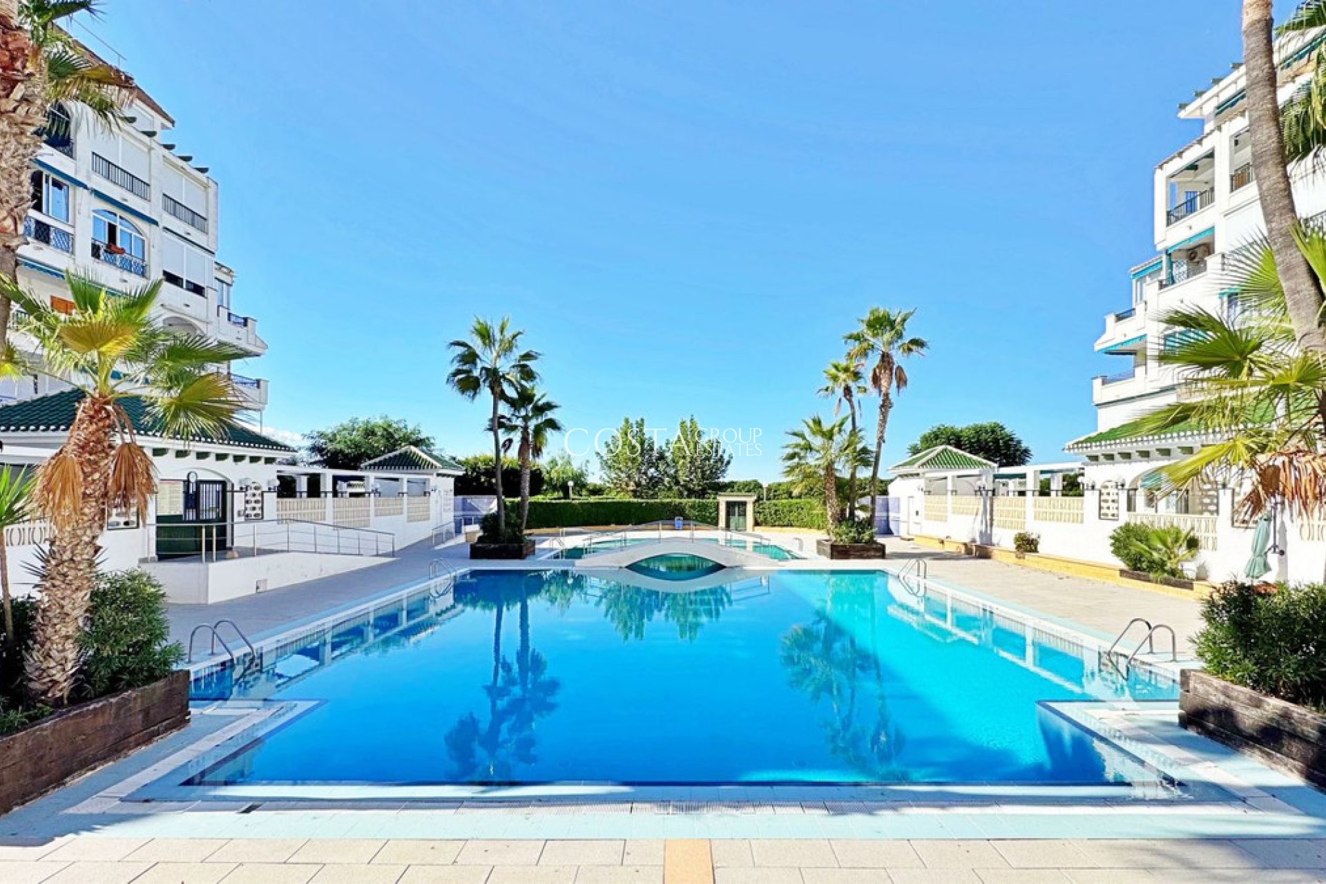 Resale - Apartments -
Torrevieja - La Mata