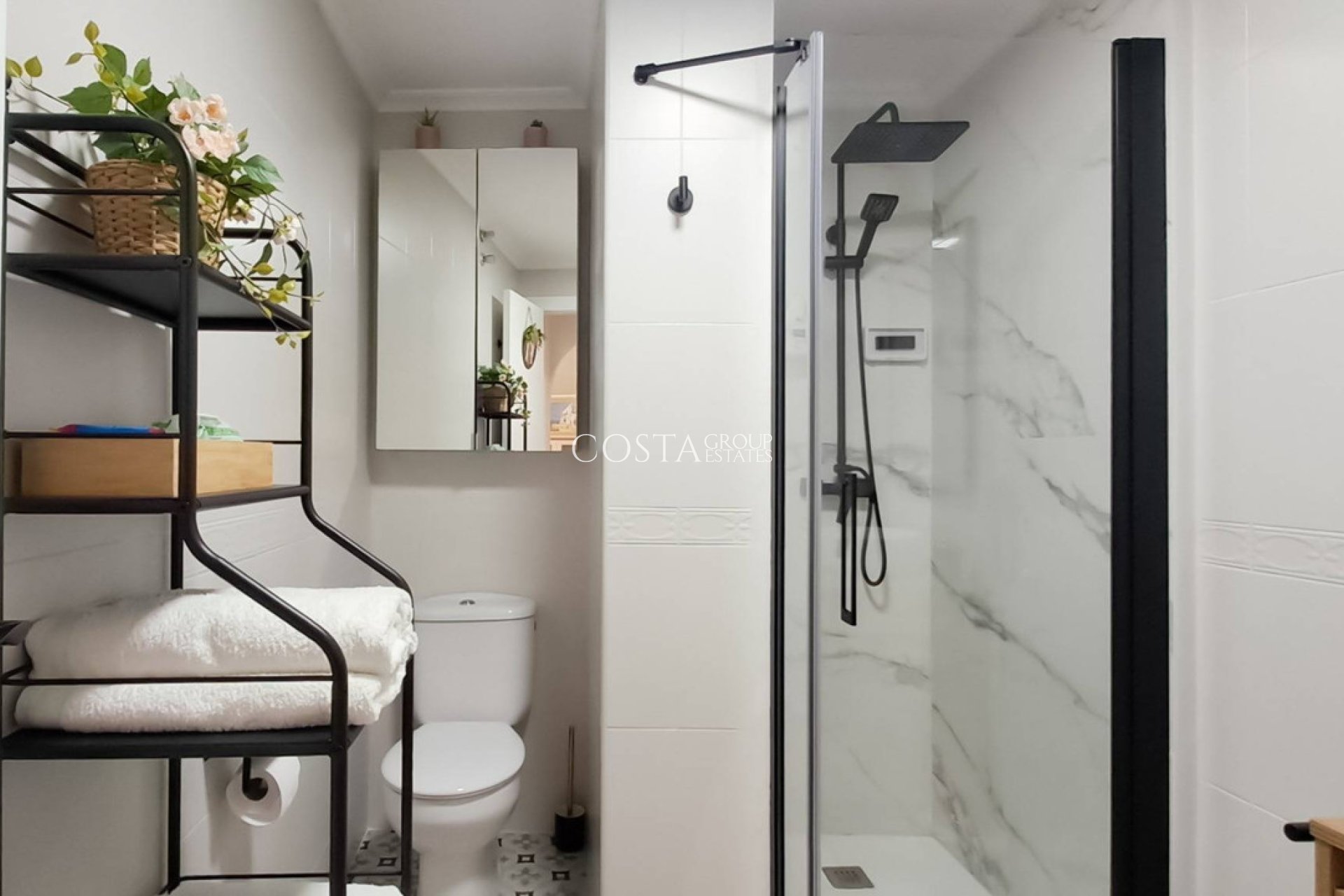 Resale - Apartments -
Torrevieja - La Mata