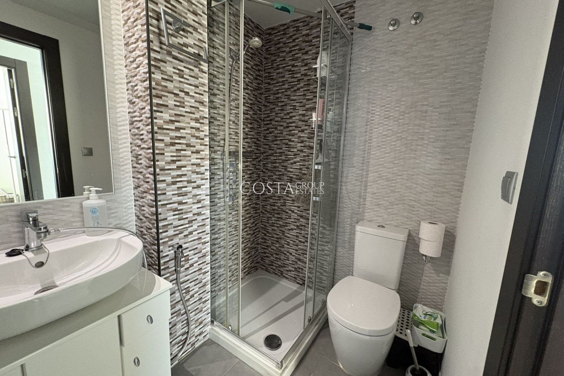 Resale - Apartments -
Torrevieja - La Mata