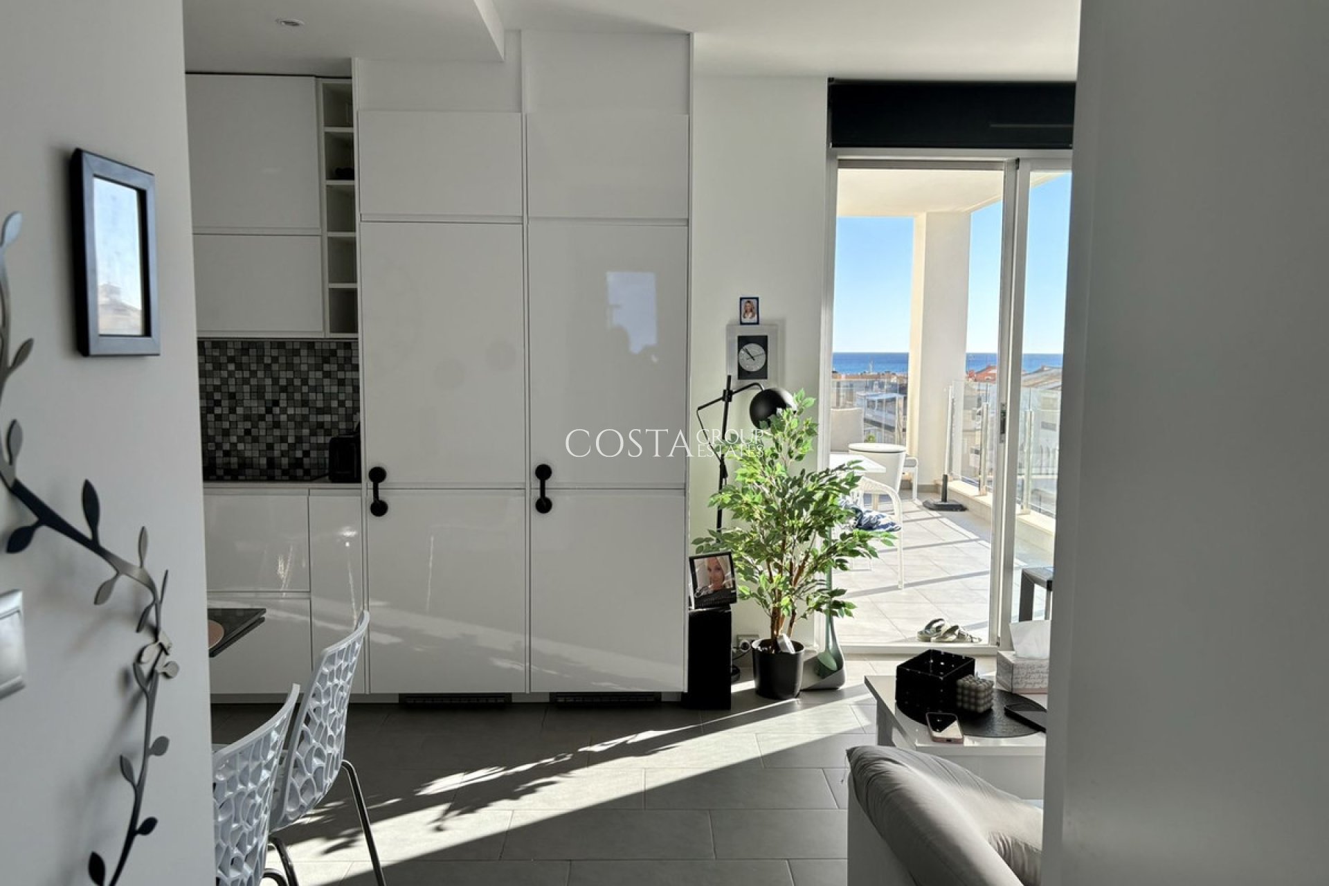 Resale - Apartments -
Torrevieja - La Mata