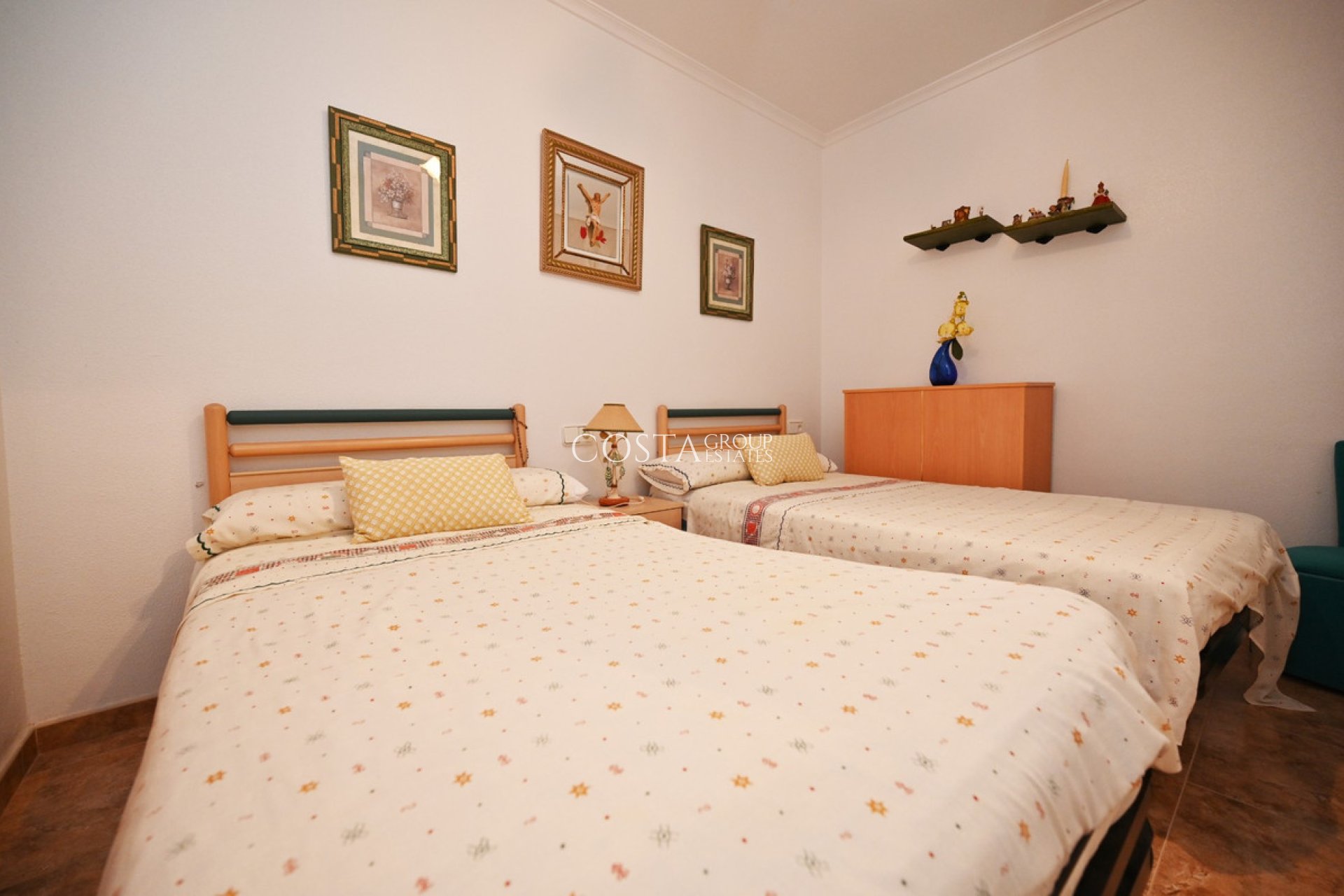Resale - Apartments -
Torrevieja - La Mata