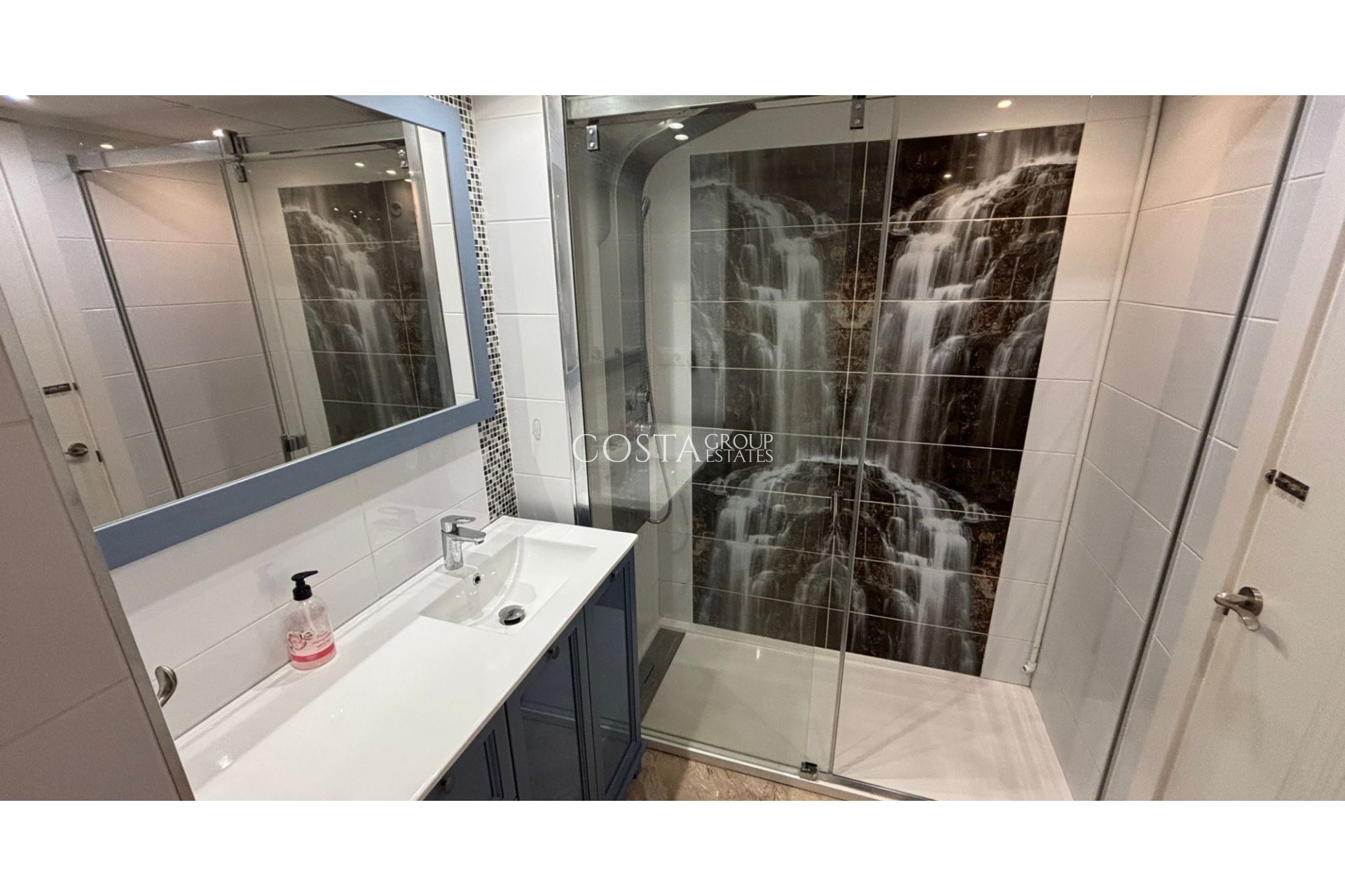 Resale - Apartments -
Torrevieja - La Mata