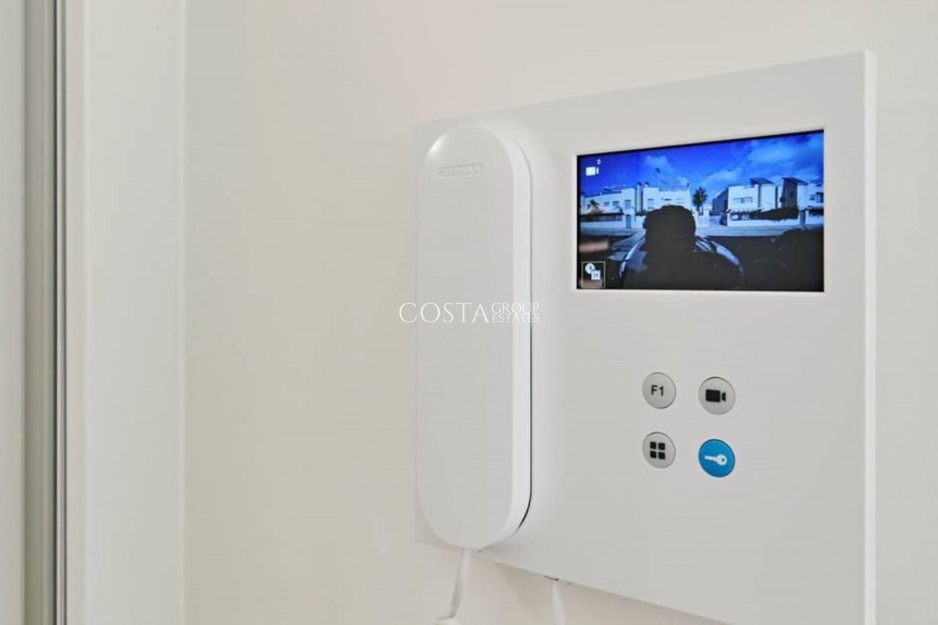 Resale - Apartments -
Torrevieja - La Veleta