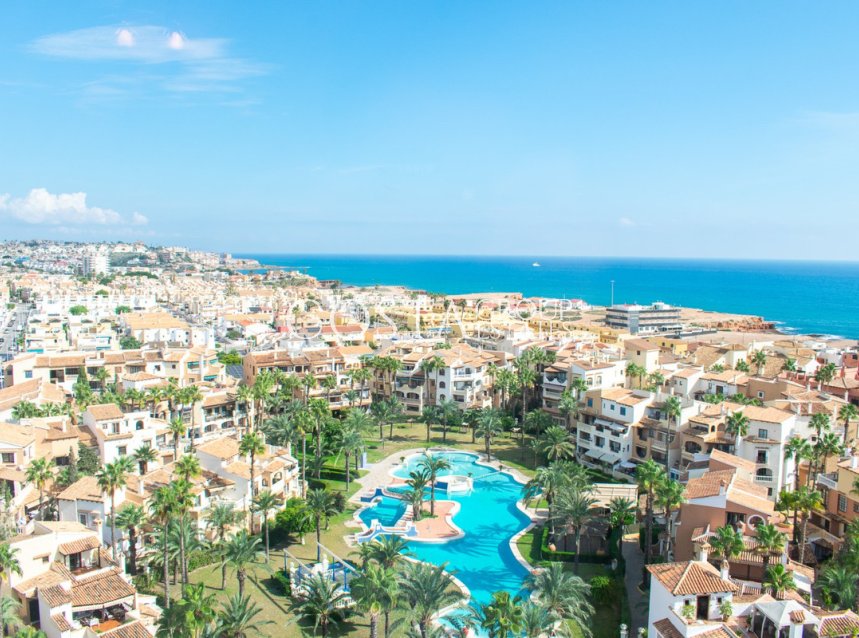 Resale - Apartments -
Torrevieja - Playa de los Locos