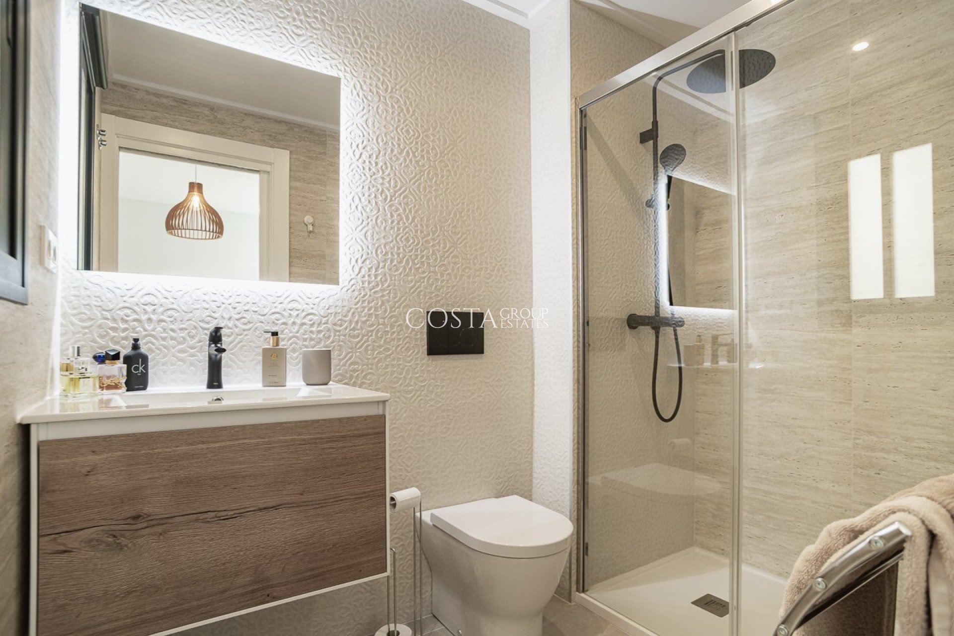 Resale - Apartments -
Torrevieja - Playa del Cura