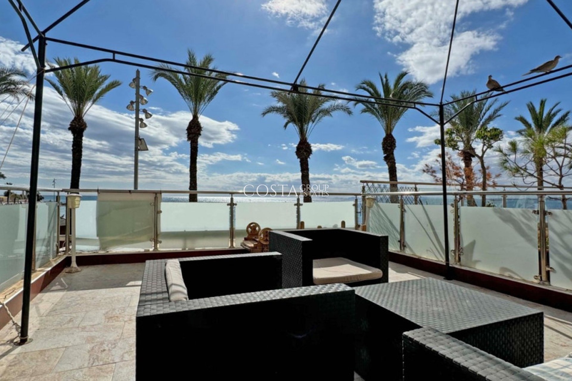 Resale - Apartments -
Torrevieja - Playa del Cura