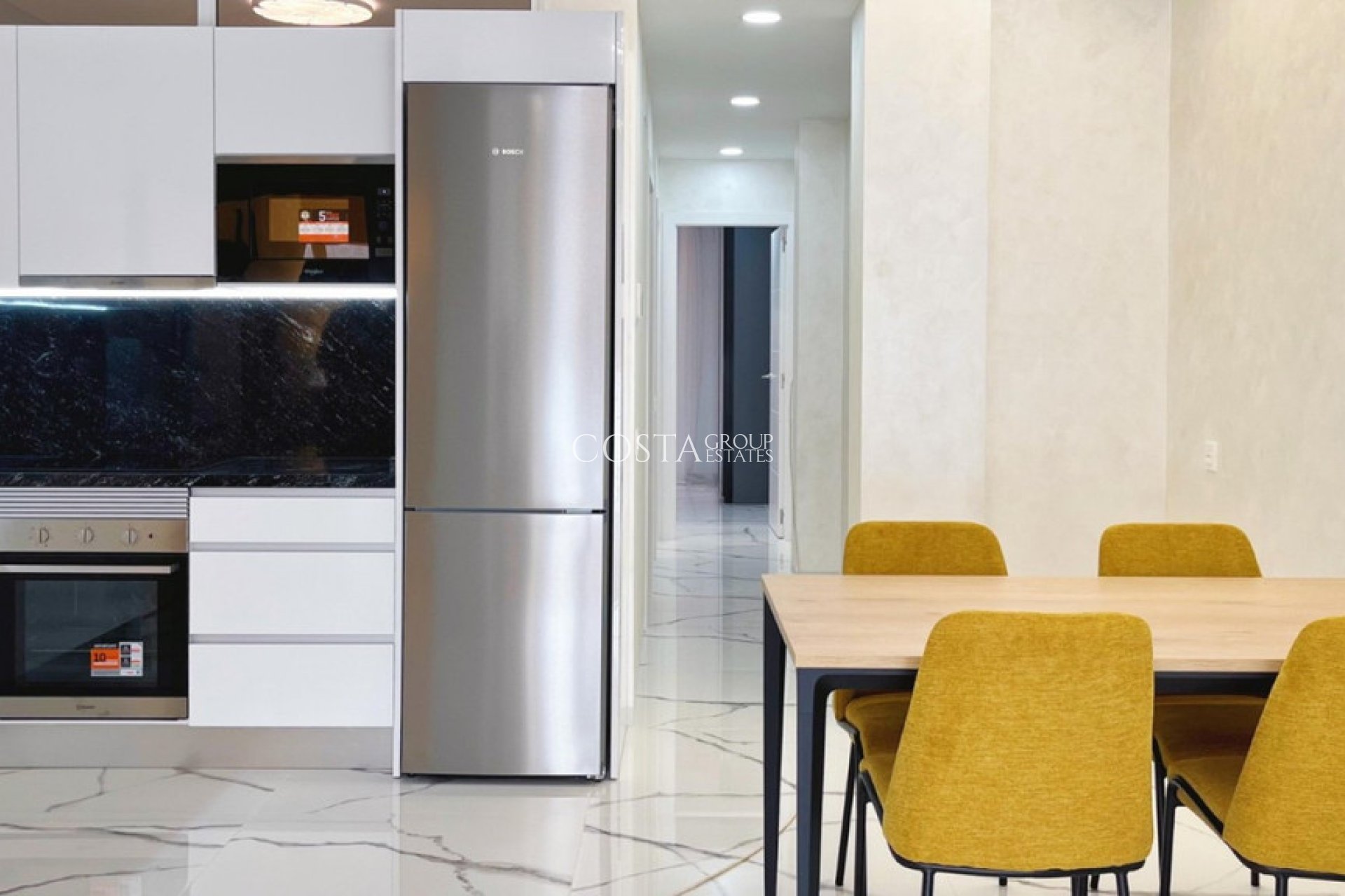 Resale - Apartments -
Torrevieja - Playa del Cura