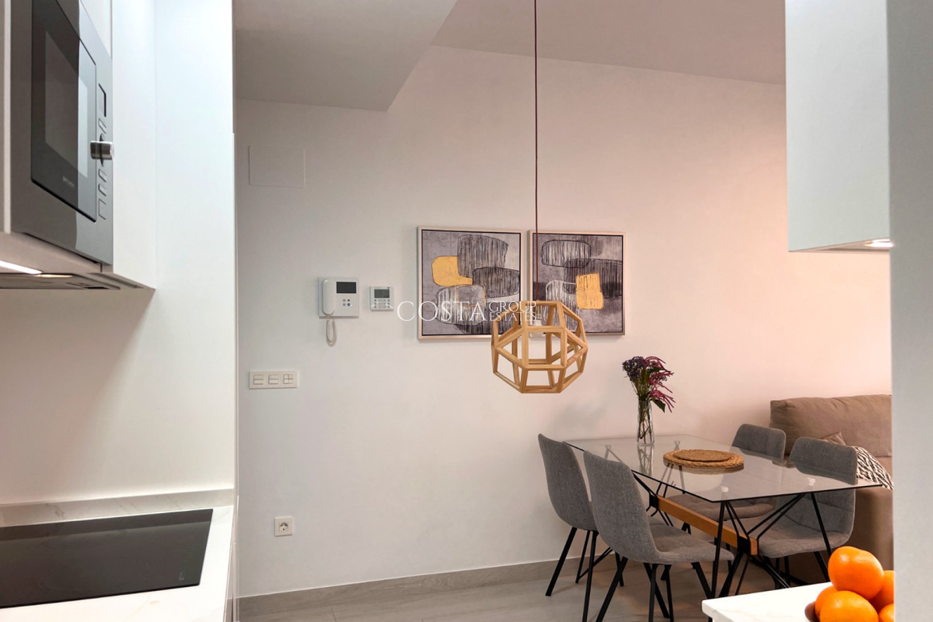 Resale - Apartments -
Torrevieja - Playa del Cura