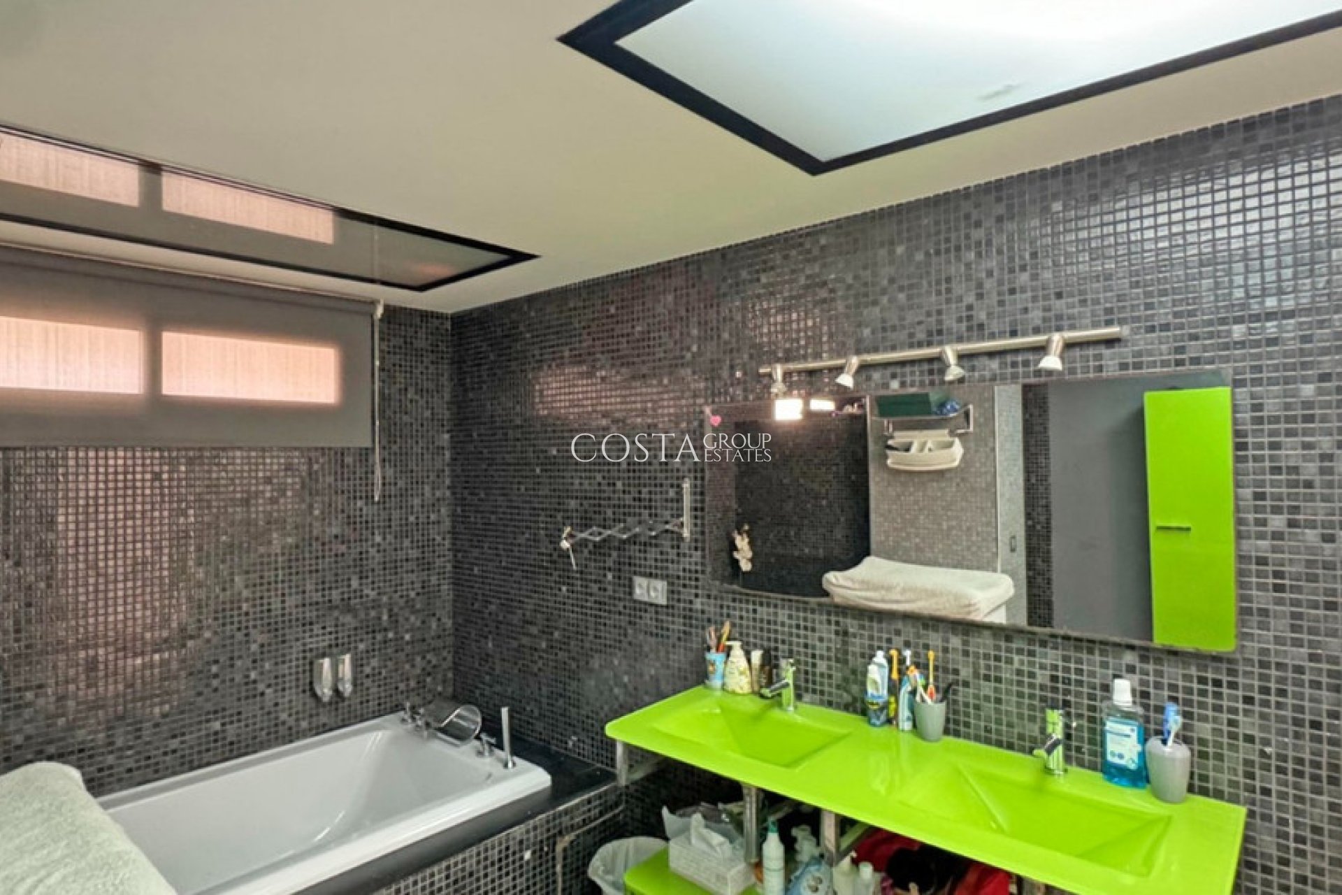 Resale - Apartments -
Torrevieja - Playa del Cura