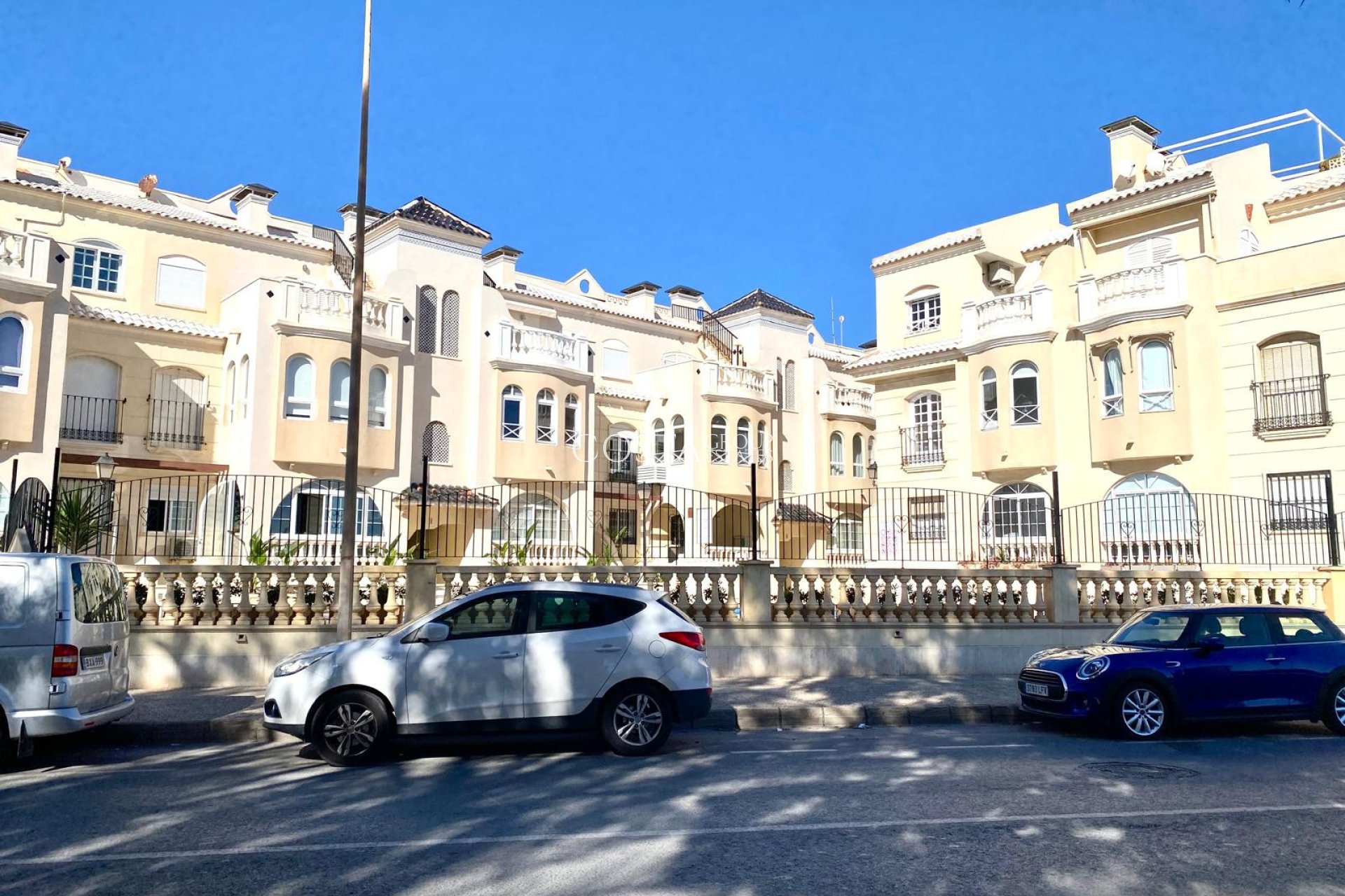 Resale - Apartments -
Torrevieja - Playa Los Locos