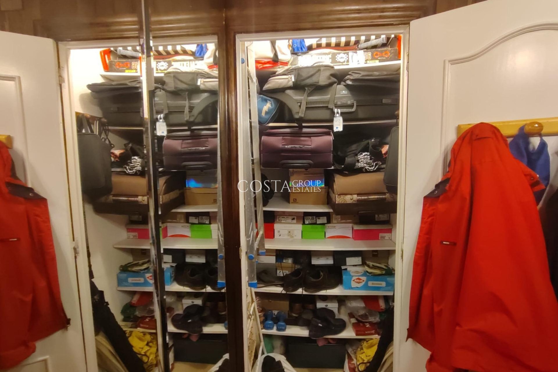 Resale - Apartments -
Torrevieja - Torrevieja Centro