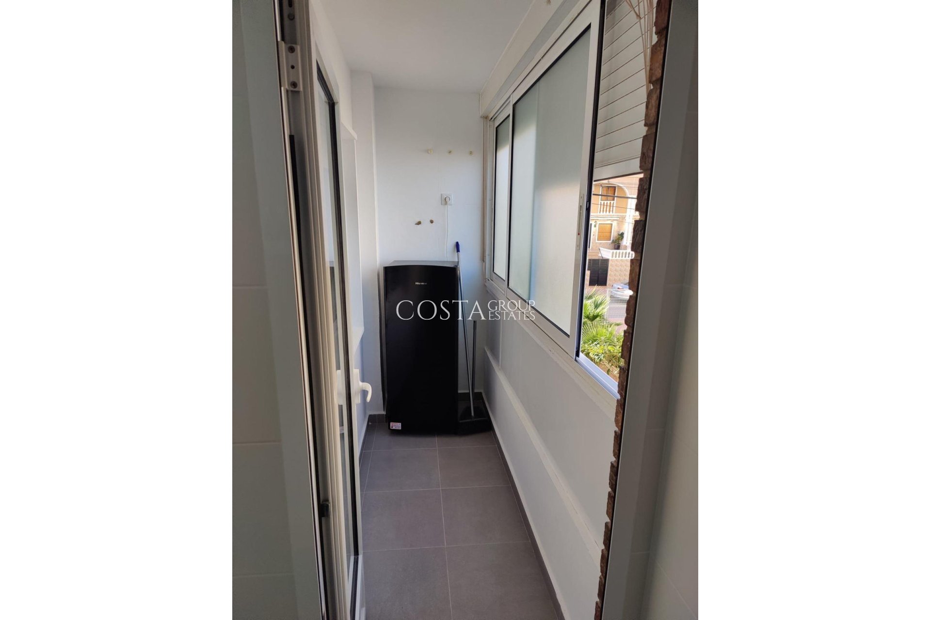 Resale - Apartments -
Torrevieja - Torrevieja Centro