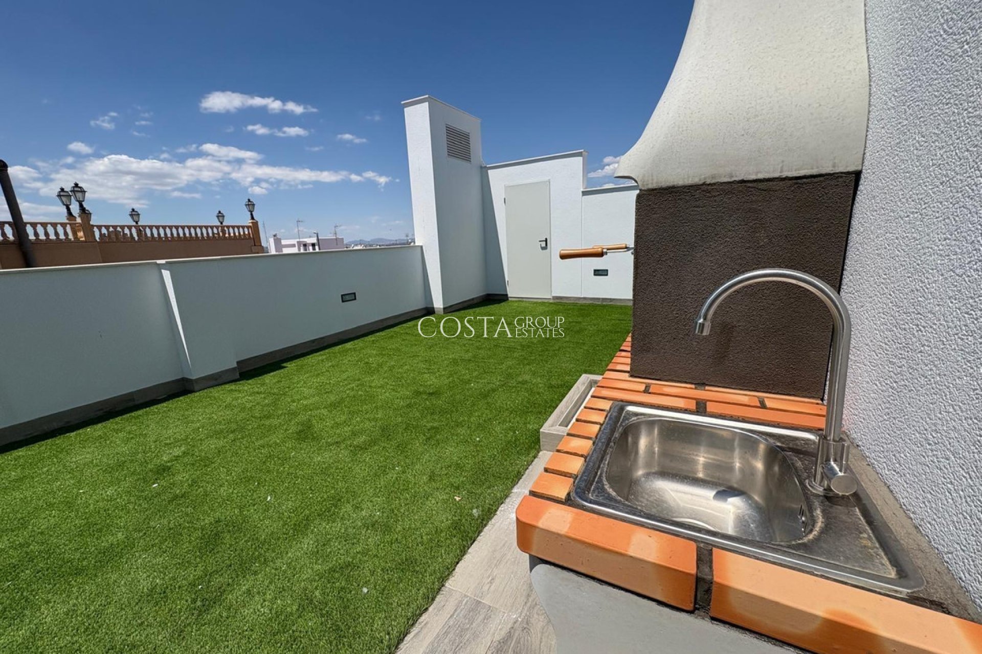 Resale - Apartments -
Torrevieja - Torrevieja Centro