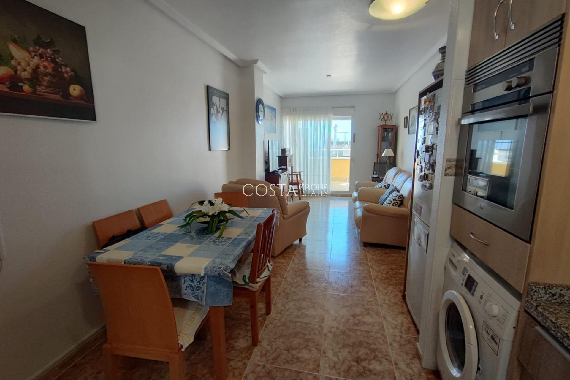 Resale - Apartments -
Torrevieja - Torrevieja Centro
