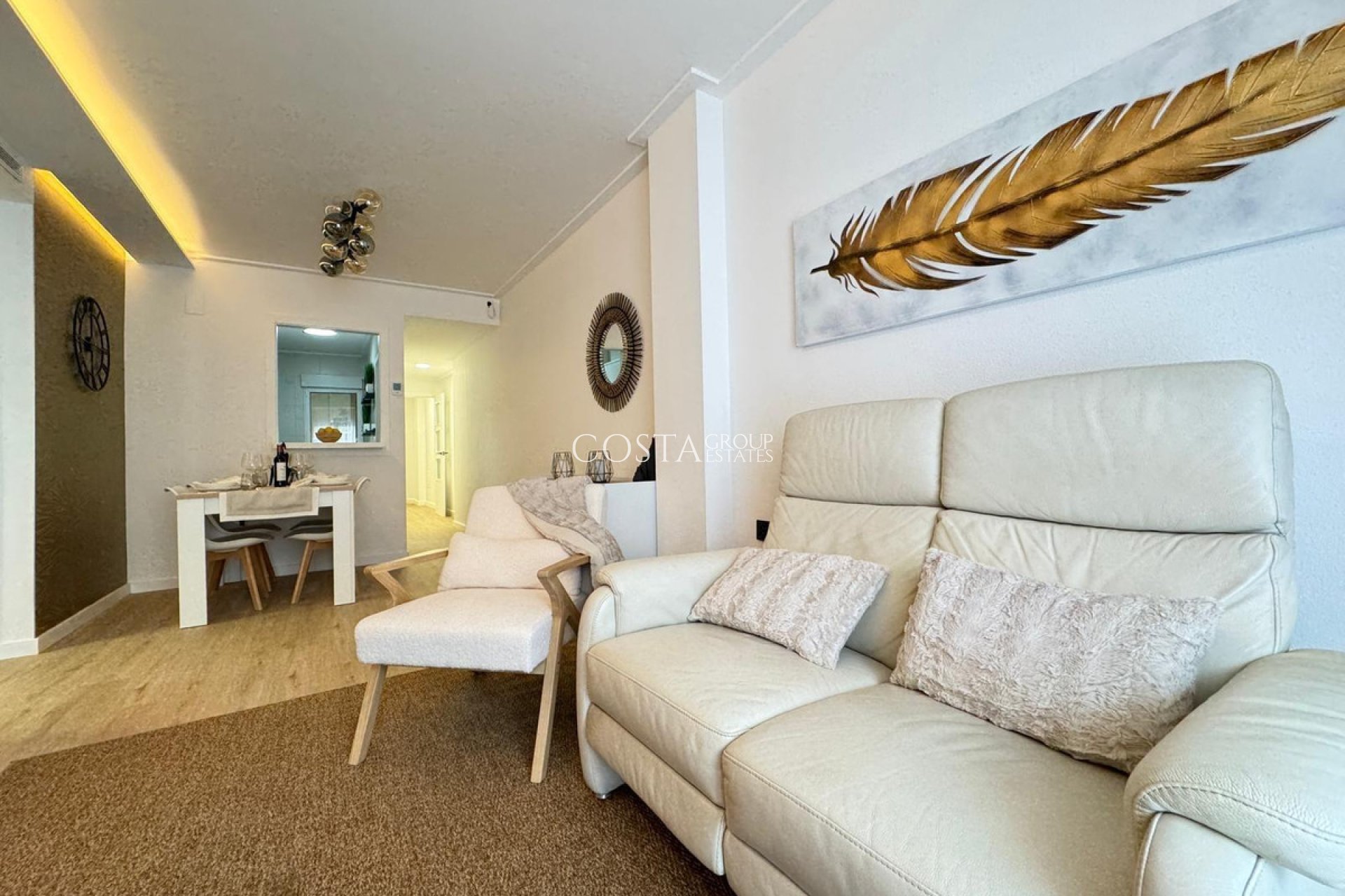 Resale - Apartments -
Torrevieja - Torrevieja Centro