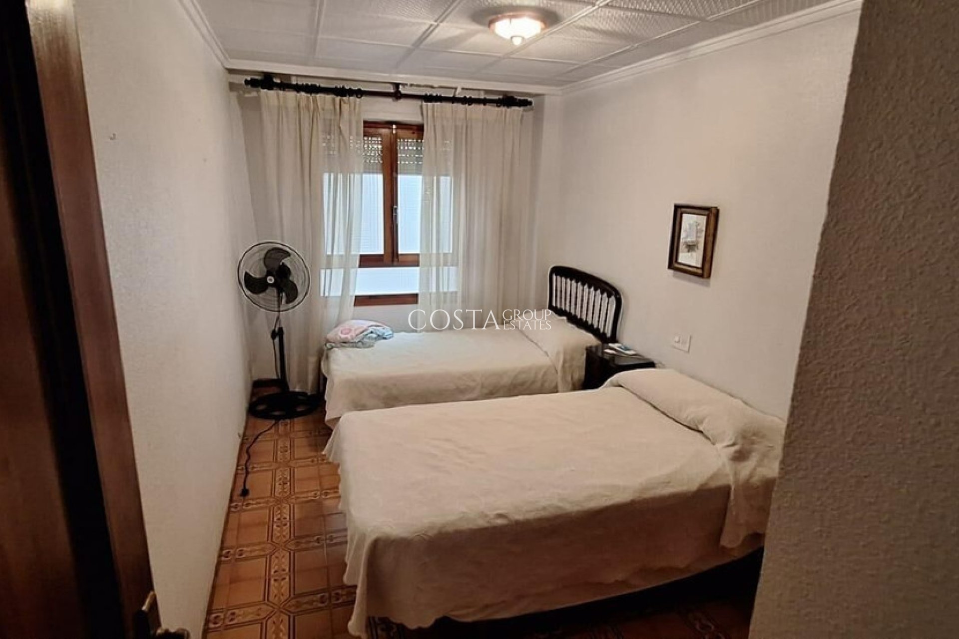 Resale - Apartments -
Torrevieja - Torrevieja Centro