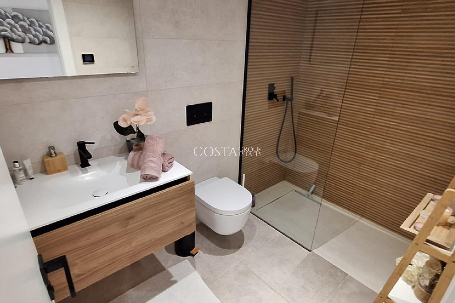 Resale - Apartments -
Torrevieja - Torrevieja Centro