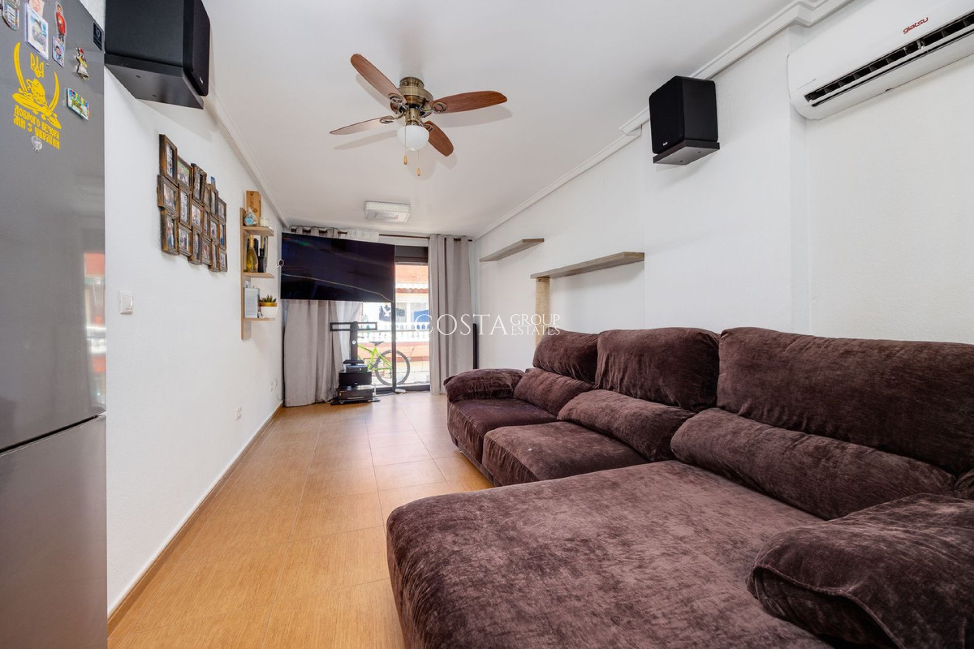 Resale - Apartments -
Torrevieja - Torrevieja Centro