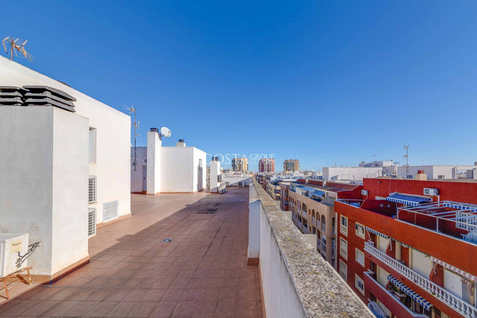 Resale - Apartments -
Torrevieja - Torrevieja Centro