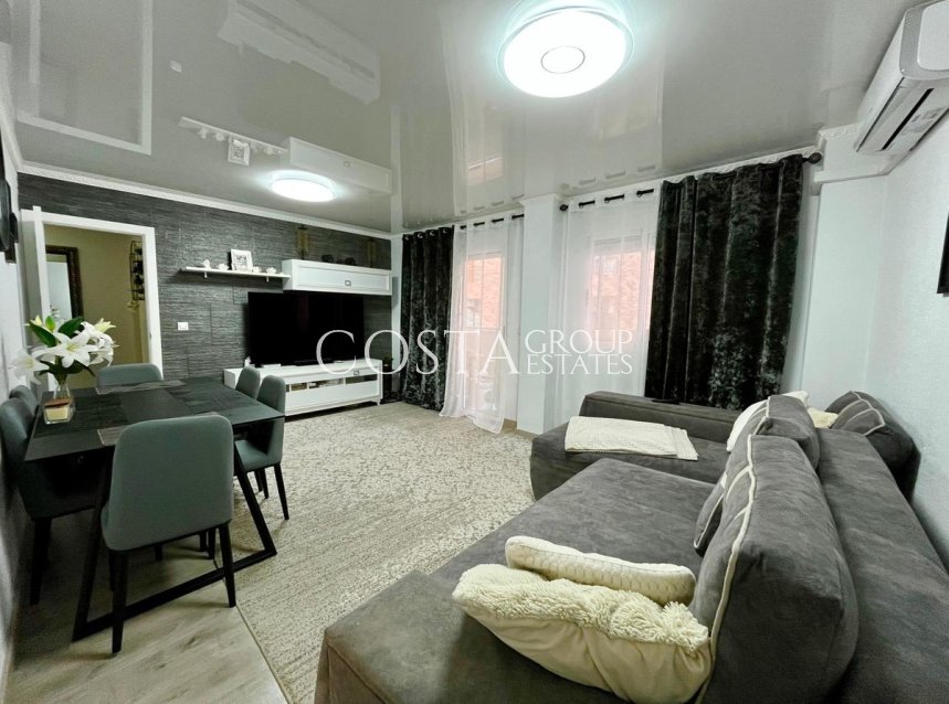 Resale - Apartments -
Torrevieja - Torrevieja Centro