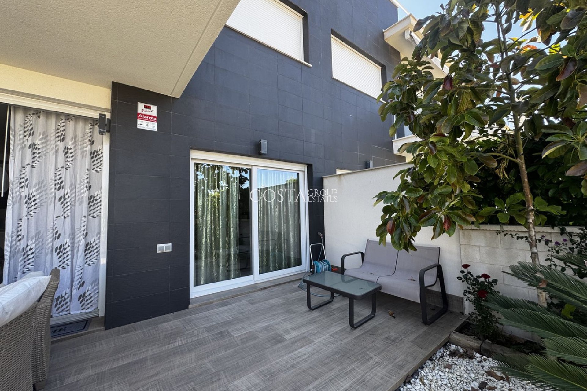 Resale - Apartments -
Torrevieja - Torrevieja Centro