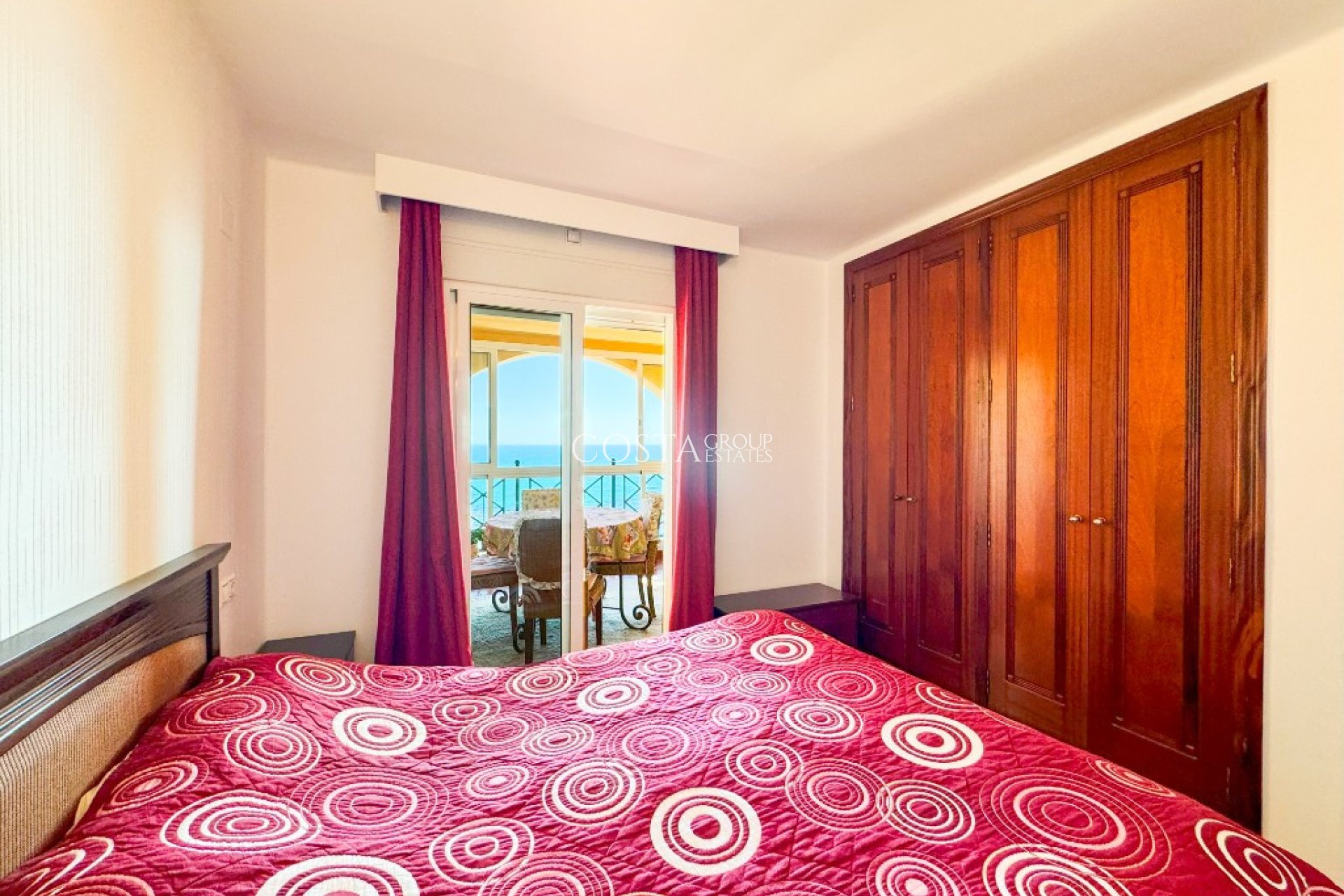 Resale - Apartments -
Torrevieja - Torrevieja Centro