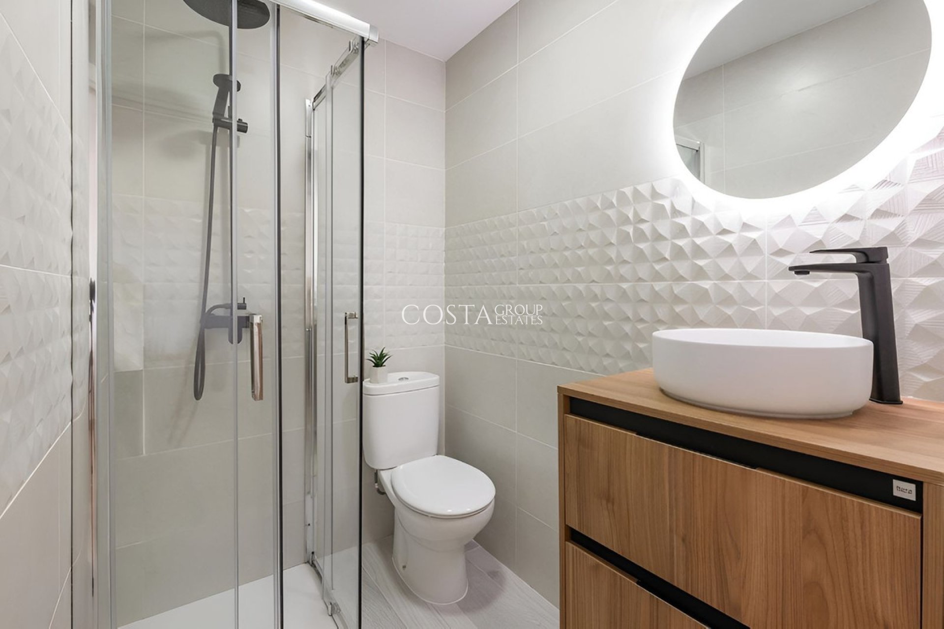 Resale - Apartments -
Torrevieja - Torrevieja Centro