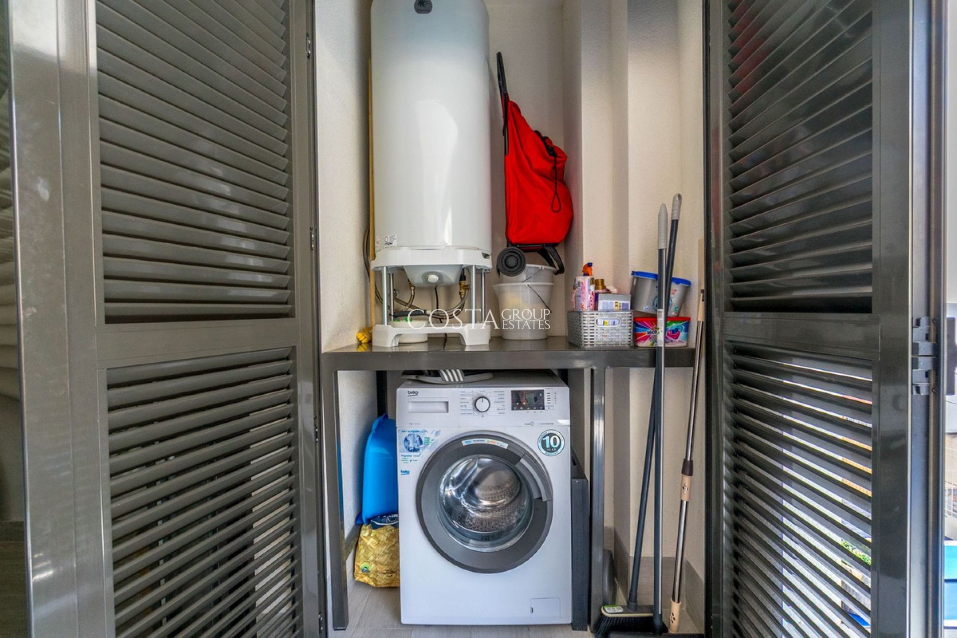 Resale - Apartments -
Torrevieja - Torrevieja Centro