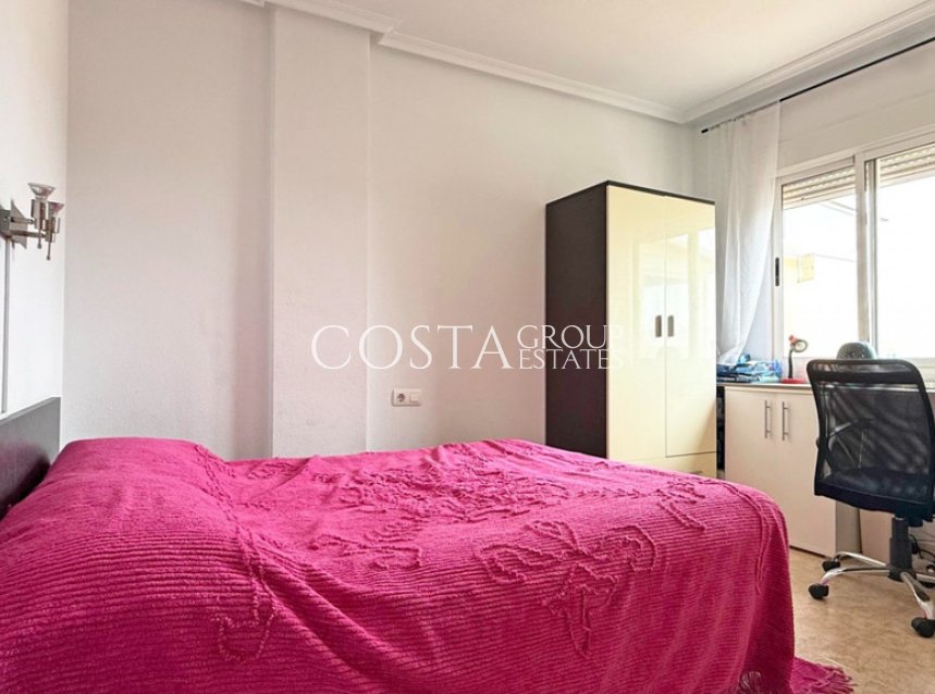 Resale - Apartments -
Torrevieja - Torrevieja Centro