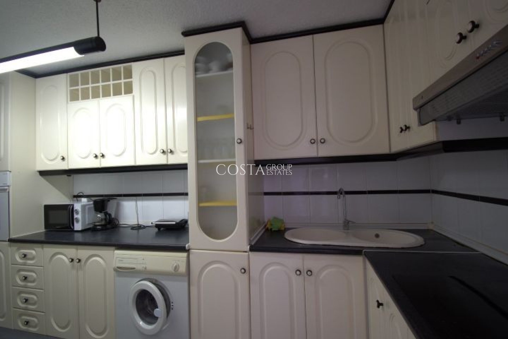 Resale - Apartments -
Torrevieja - Torrevieja Centro