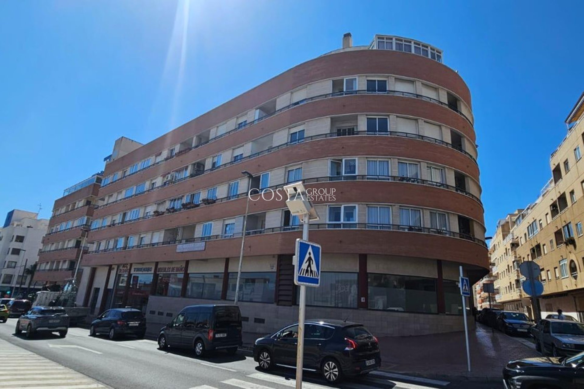 Resale - Apartments -
Torrevieja - Torrevieja Centro